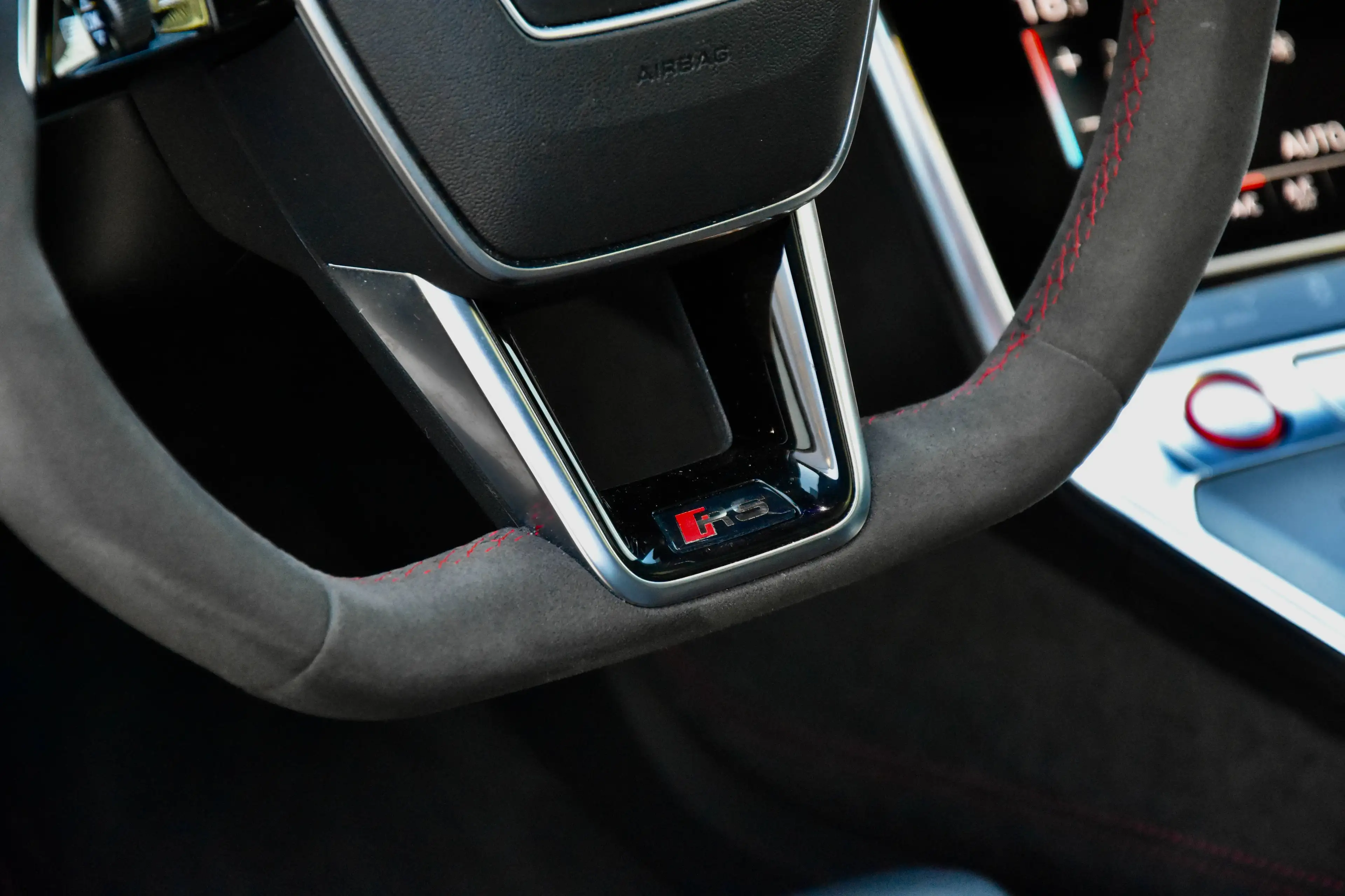 Audi RS6 RS6 4.0 V8 TFSI Quattro **HUD**PANO**MATRIX**REAR WHEEL STEERING**AIR SUSPENSION — photo 8
