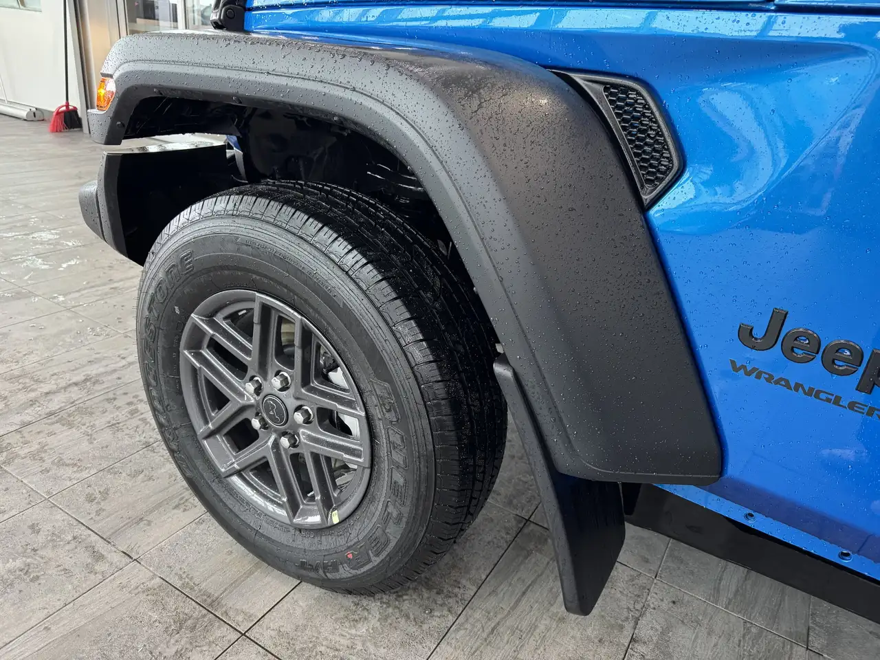 Jeep Wrangler photo Jeep Wrangler