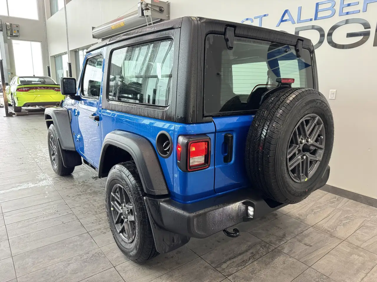 Jeep Wrangler photo Jeep Wrangler