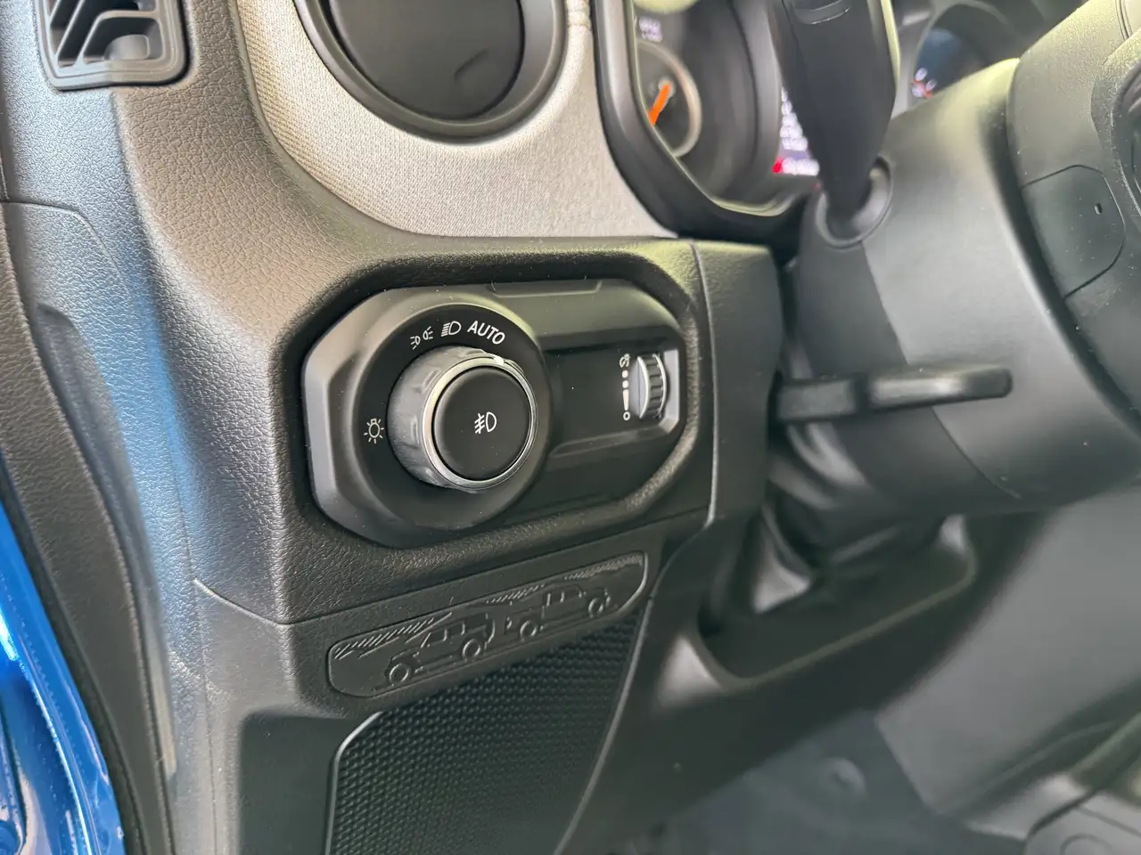 Jeep Wrangler photo Jeep Wrangler
