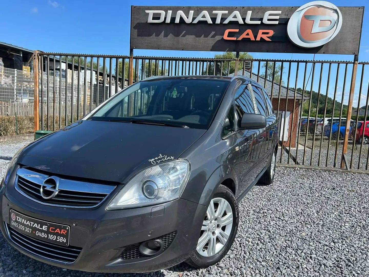 Opel Zafira Zafira 1.7 CDTi Cosmo DPF  Problème FAP Gris - 1