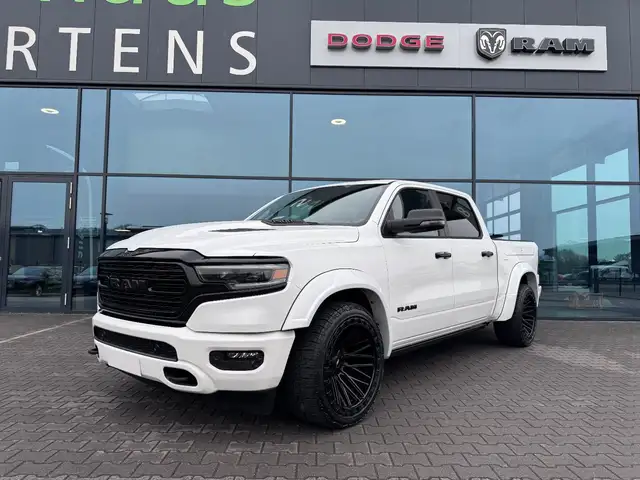 Dodge RAM 1500 Limited Night GRAIL LA CHANTI V8 VOLL