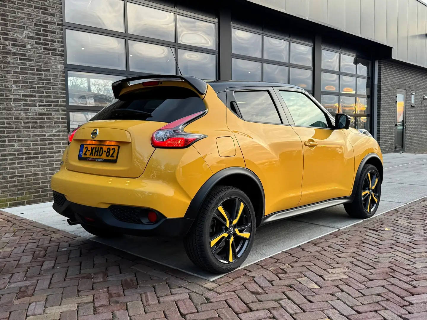 Nissan Juke 1.2 DIG-T S/S Connect Edition | Camera | Navi | Cl Geel - 2