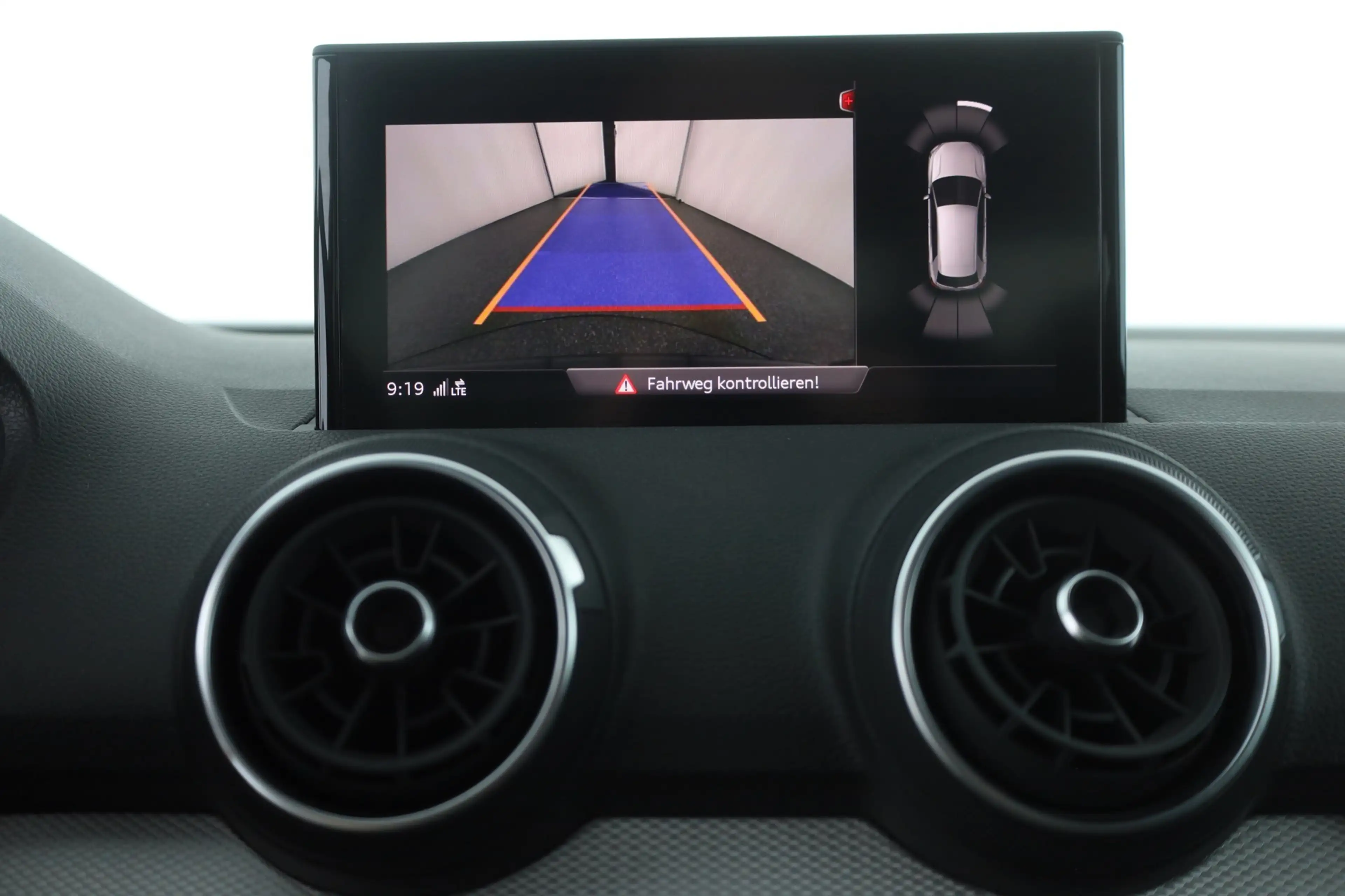 Audi Q2 35 TFSI advanced LED Navi Kamera Keyless-Go — photo 28