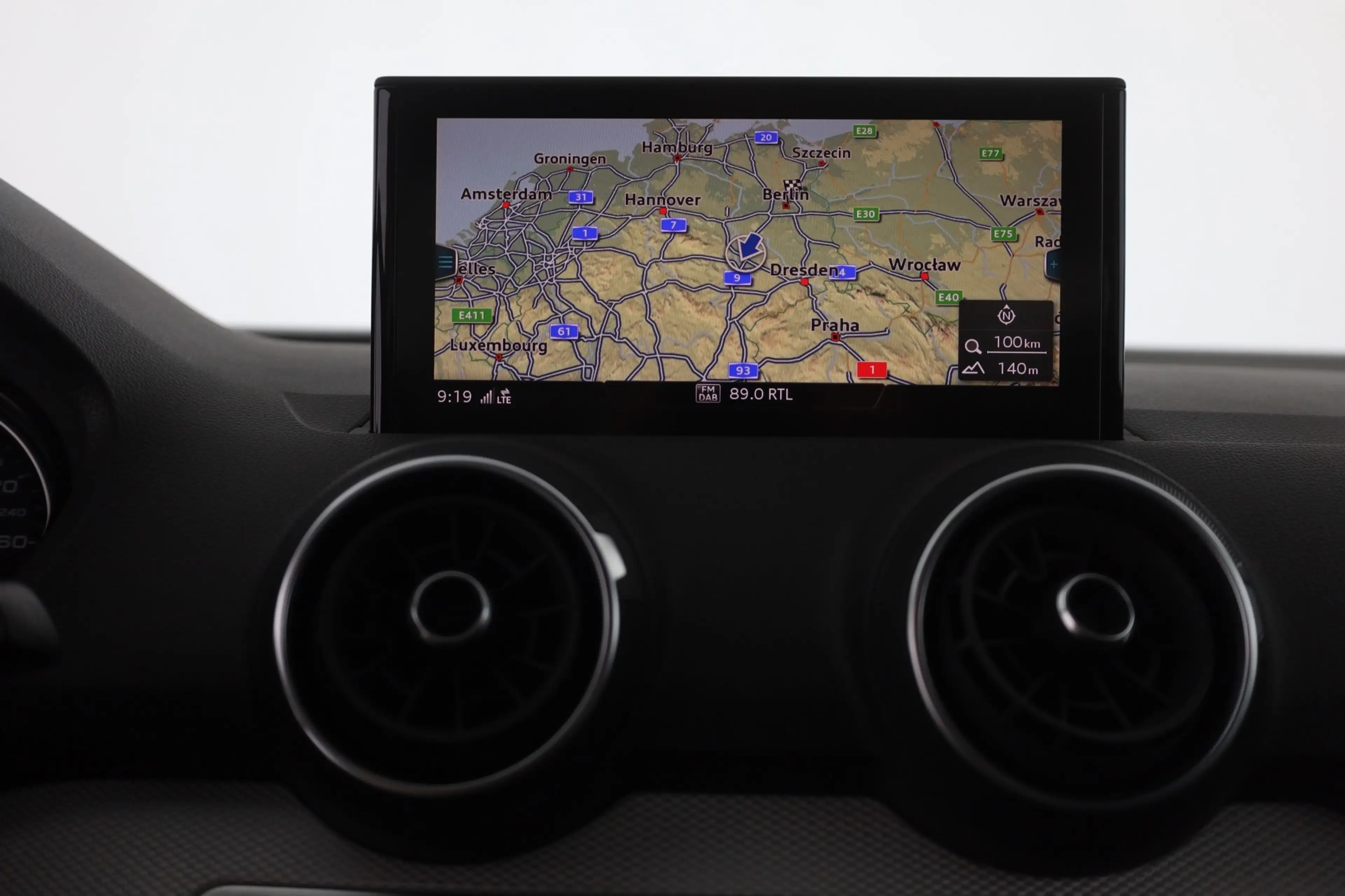 Audi Q2 35 TFSI advanced LED Navi Kamera Keyless-Go — photo 11