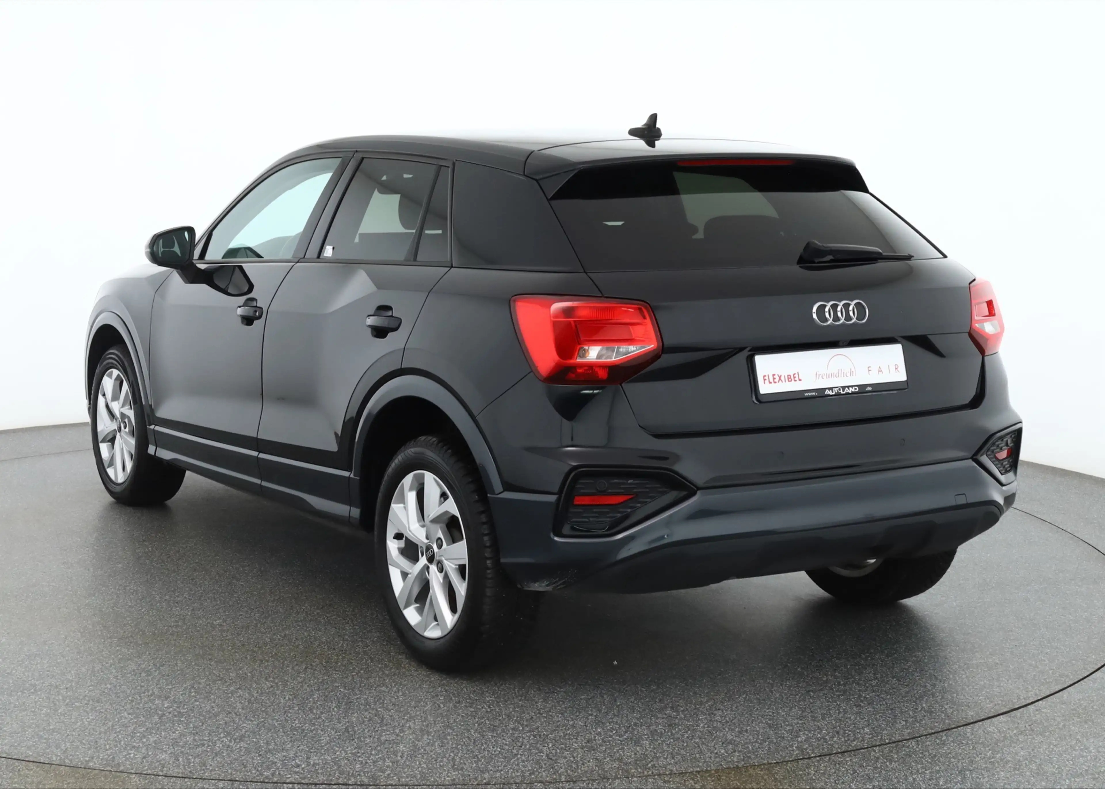 Audi Q2 35 TFSI advanced LED Navi Kamera Keyless-Go — photo 3