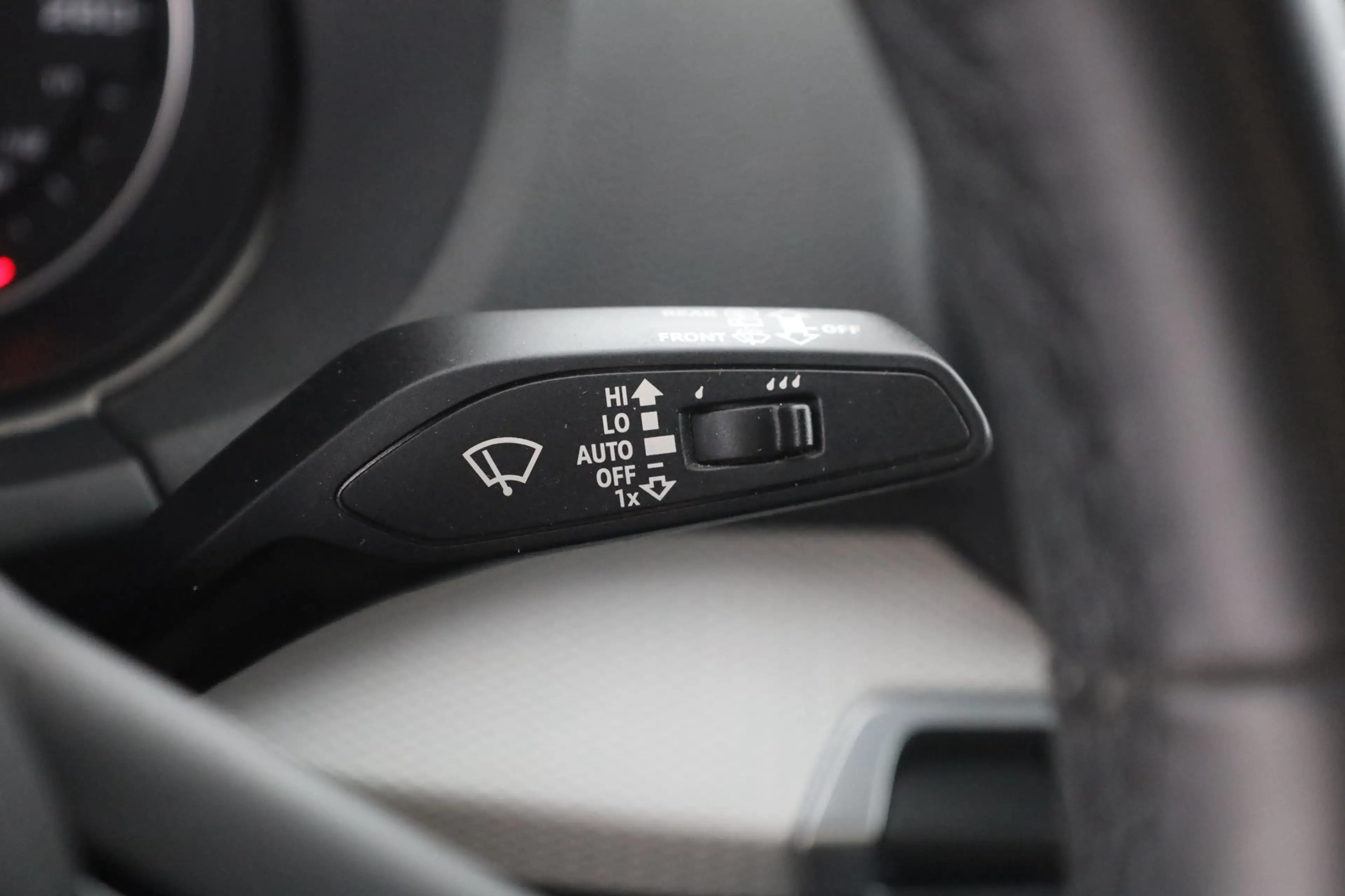 Audi Q2 35 TFSI advanced LED Navi Kamera Keyless-Go — photo 21