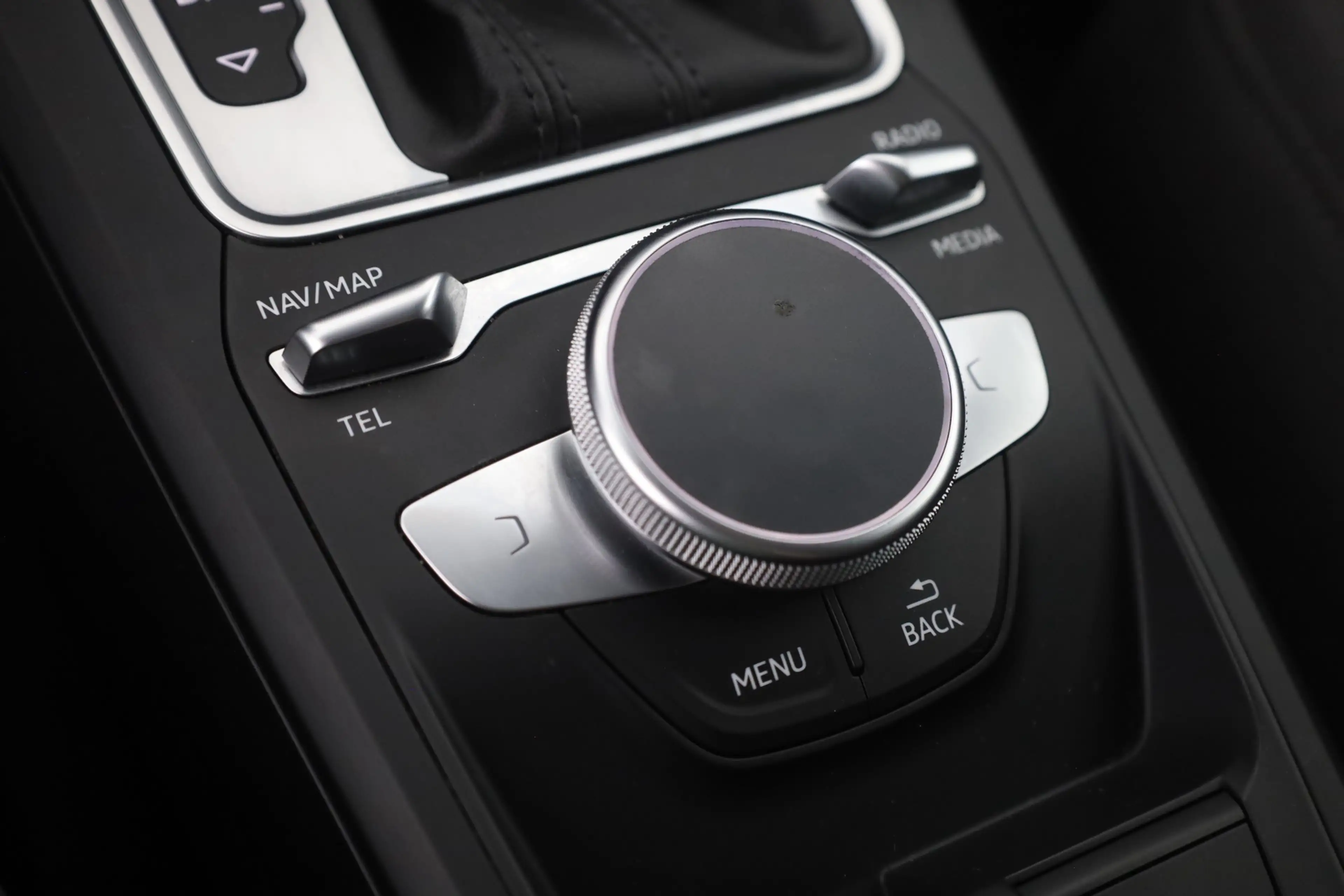 Audi Q2 35 TFSI advanced LED Navi Kamera Keyless-Go — photo 15