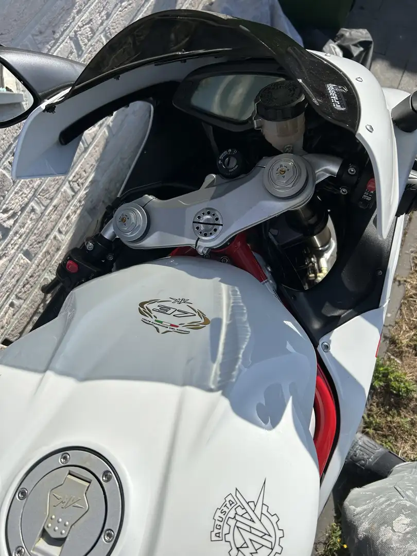 MV Agusta F3 675 - 1