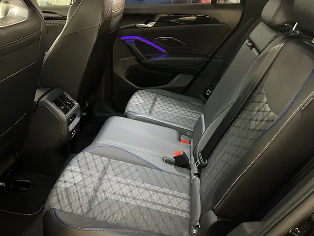 Volkswagen Tiguan view 14