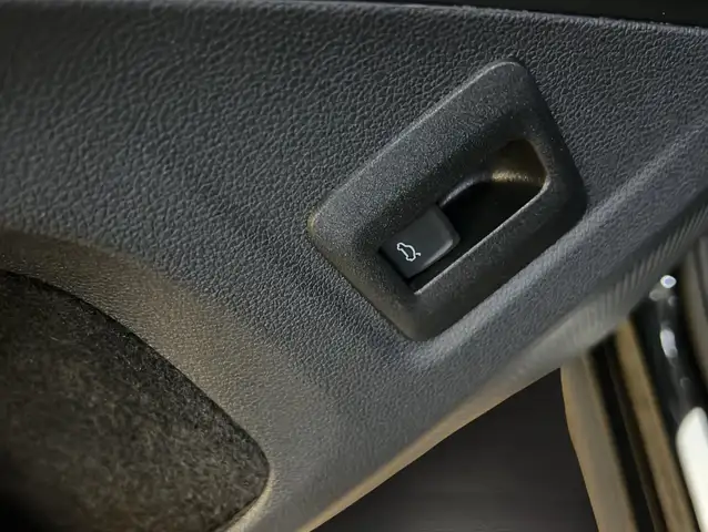 Volkswagen Tiguan view 7