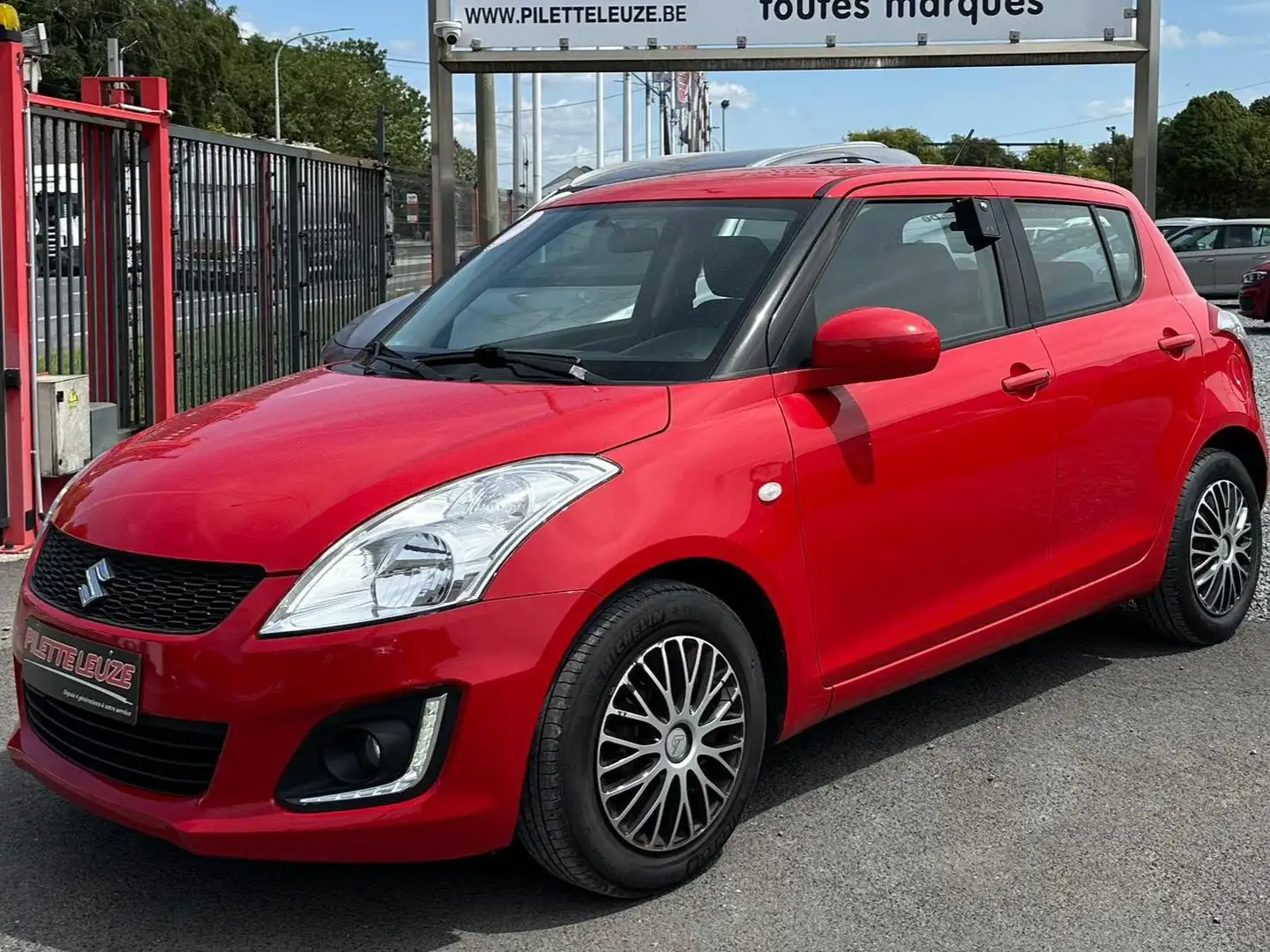 Suzuki Swift 1.2i GA Rood - 2
