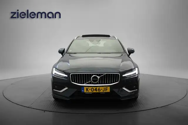 Volvo V60 view 14
