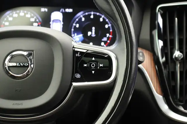 Volvo V60 view 22