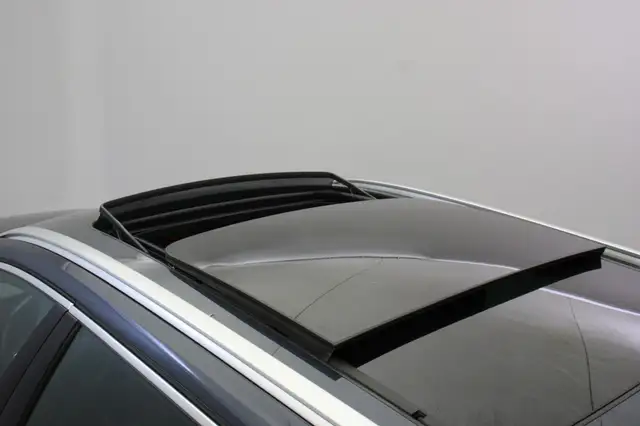 Volvo V60 view 2