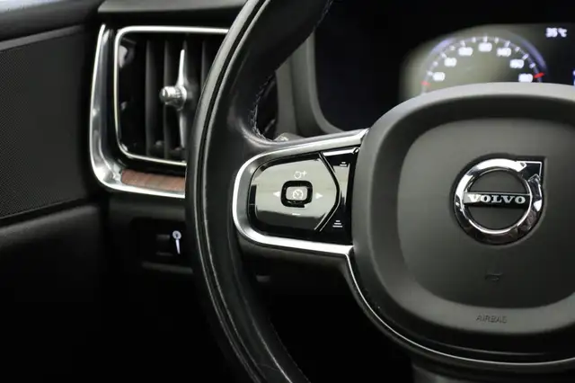 Volvo V60 view 21