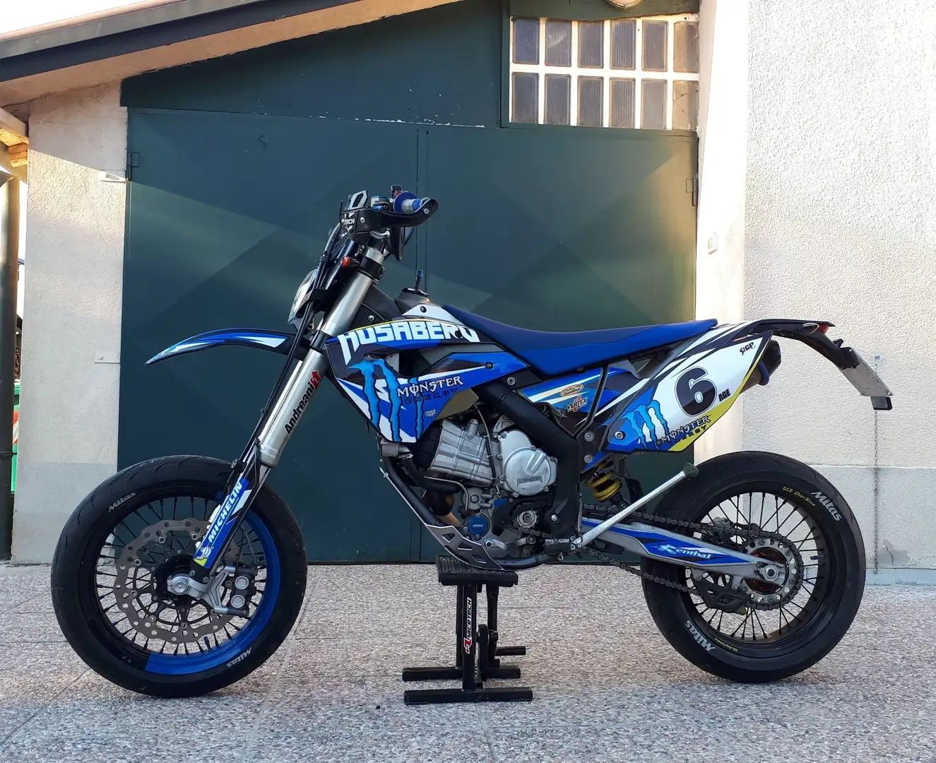 Husaberg FS 570 Motard Nero - 2