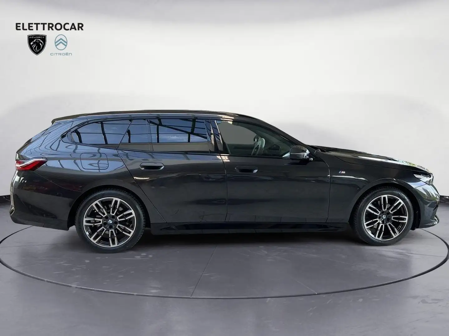 BMW 520 520d 48V xDrive Touring Msport Grigio - 2