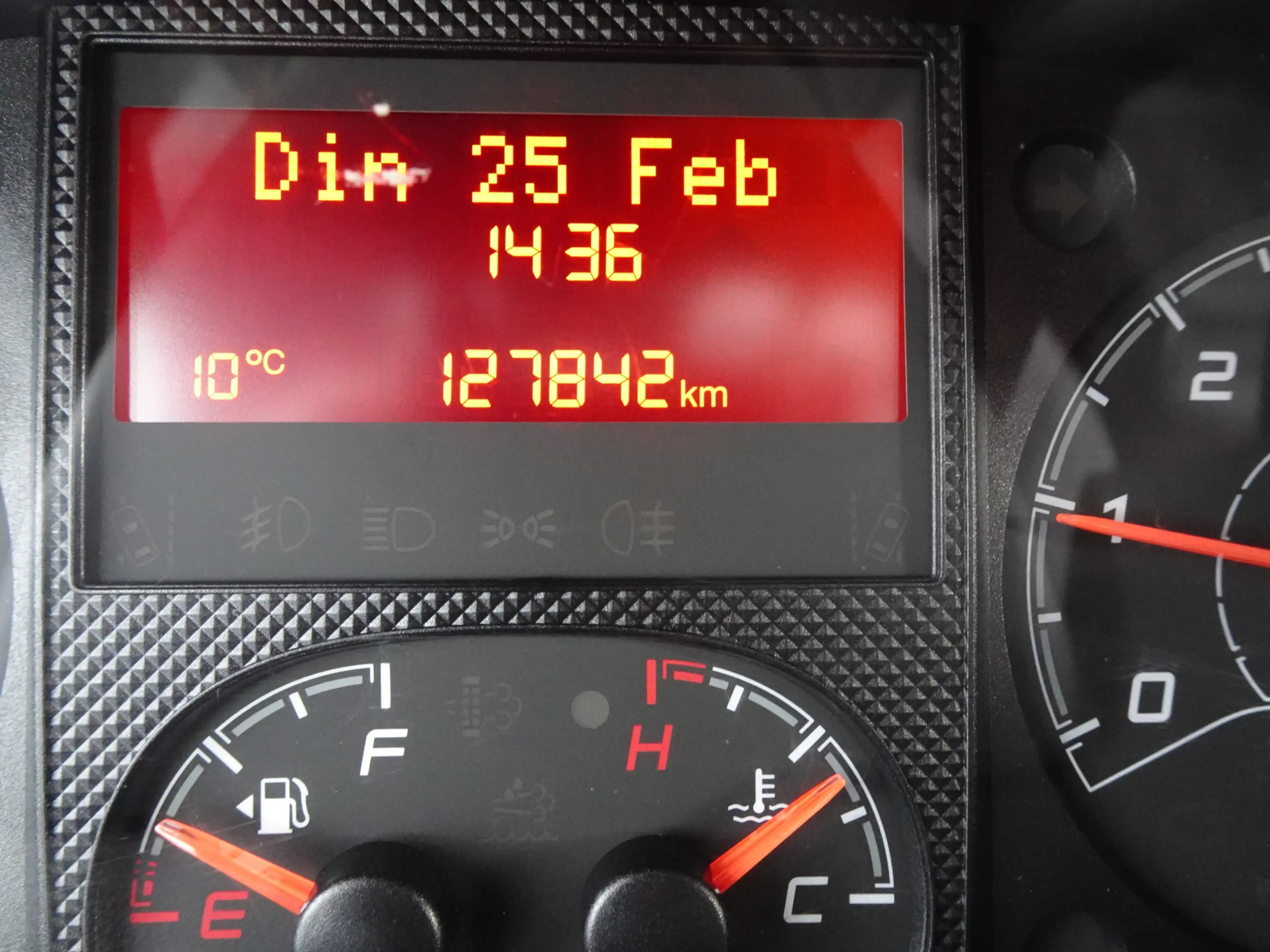 Peugeot Boxer 330 2.2 HDI L2H1 XT 3 zits airco — photo 15