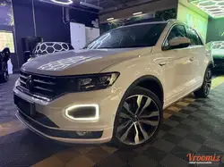 Volkswagen T-Roc 2.0 TDI 150 cv R-LINE DSG-7 I ACC