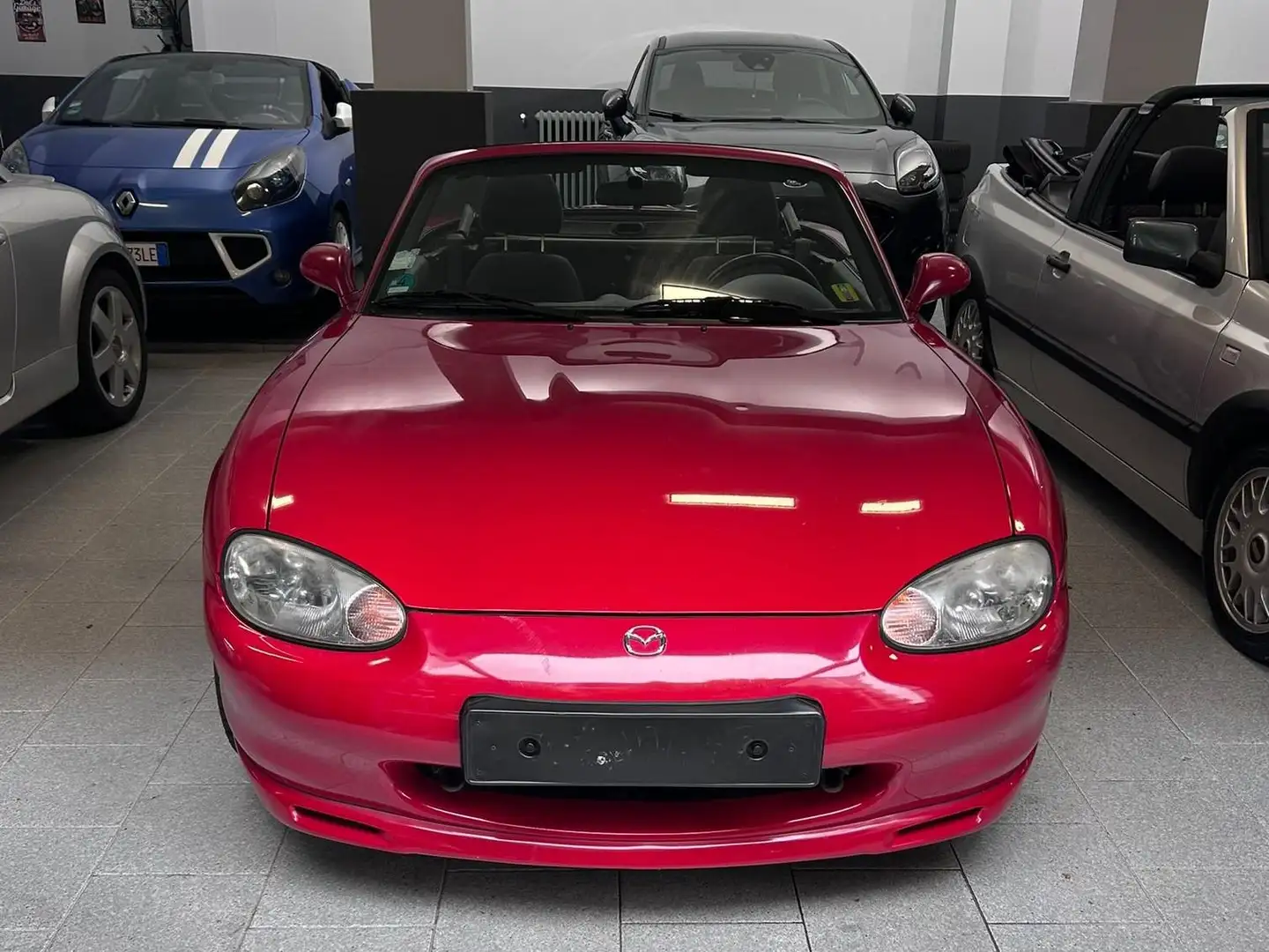 Mazda MX-5 MX-5 1.6i 16v c/CL Rojo - 1