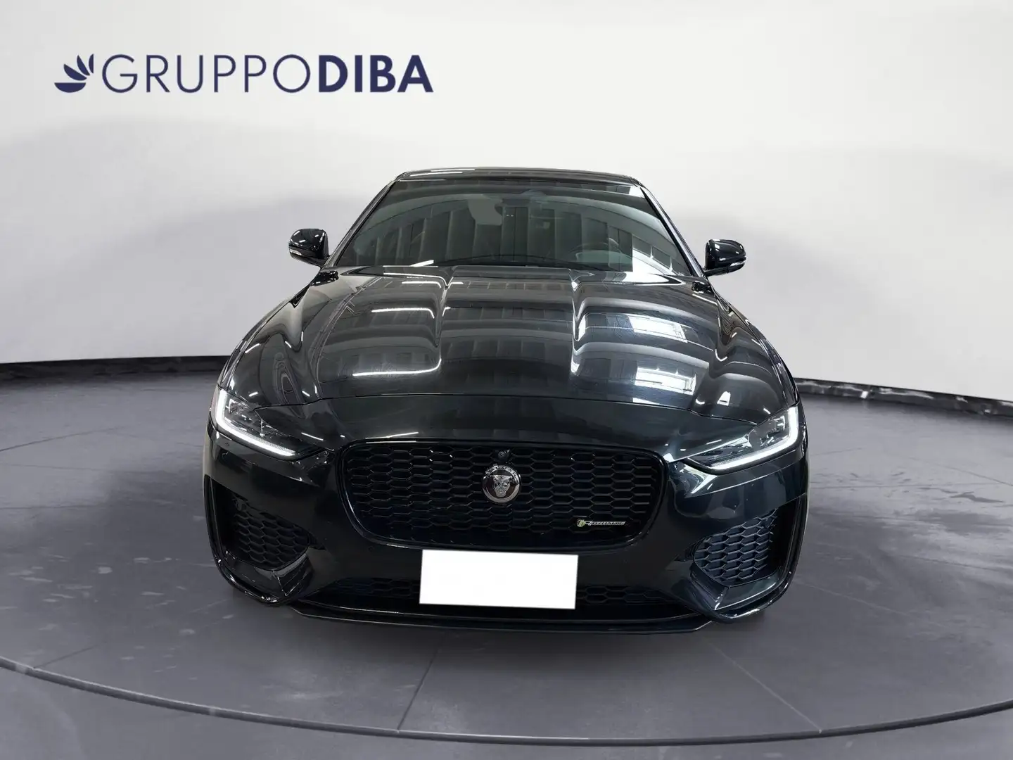 Jaguar XE Diesel 2.0d i4 mhev R-Dynamic S rwd 204cv auto - 2