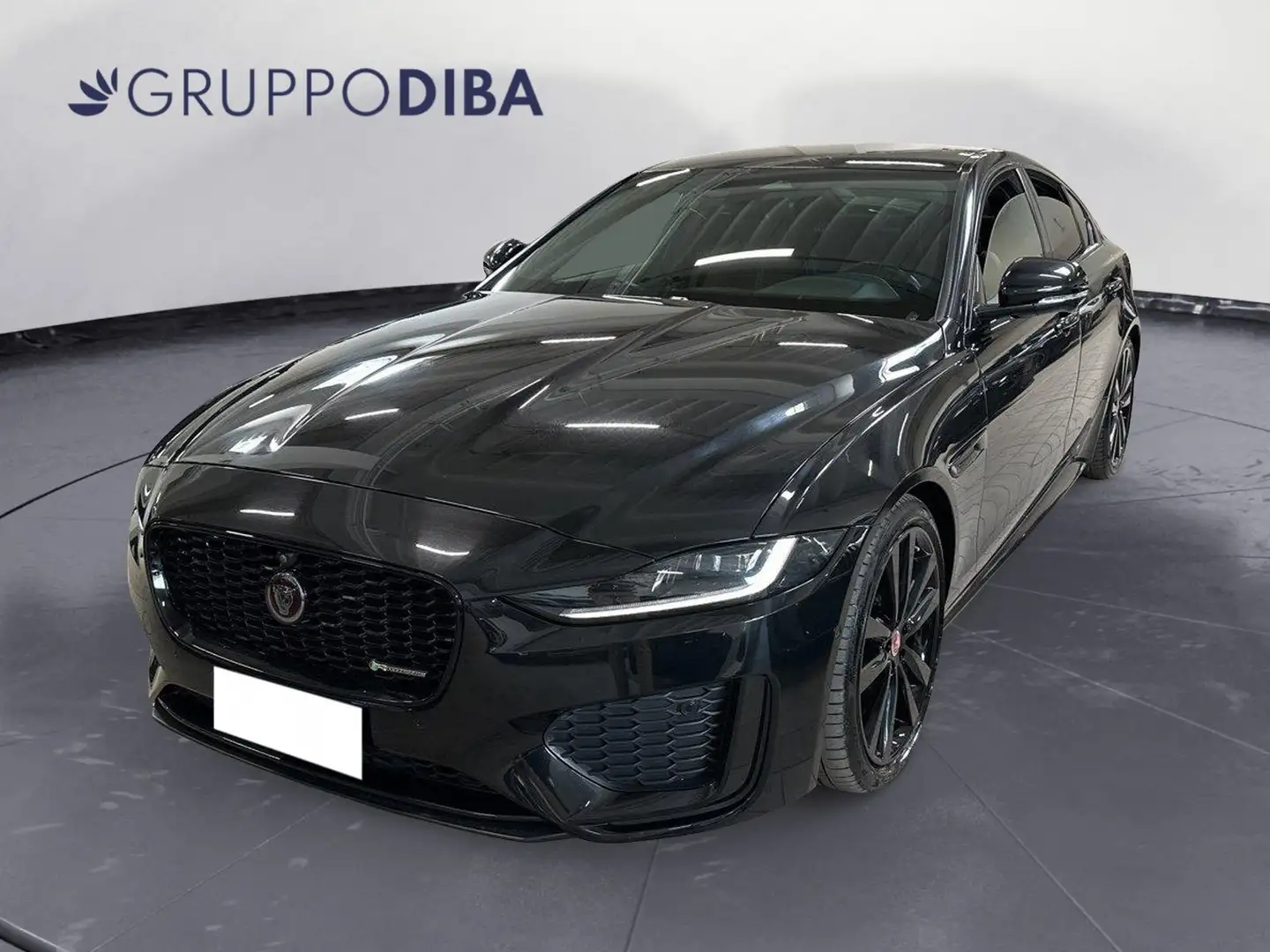 Jaguar XE Diesel 2.0d i4 mhev R-Dynamic S rwd 204cv auto - 1