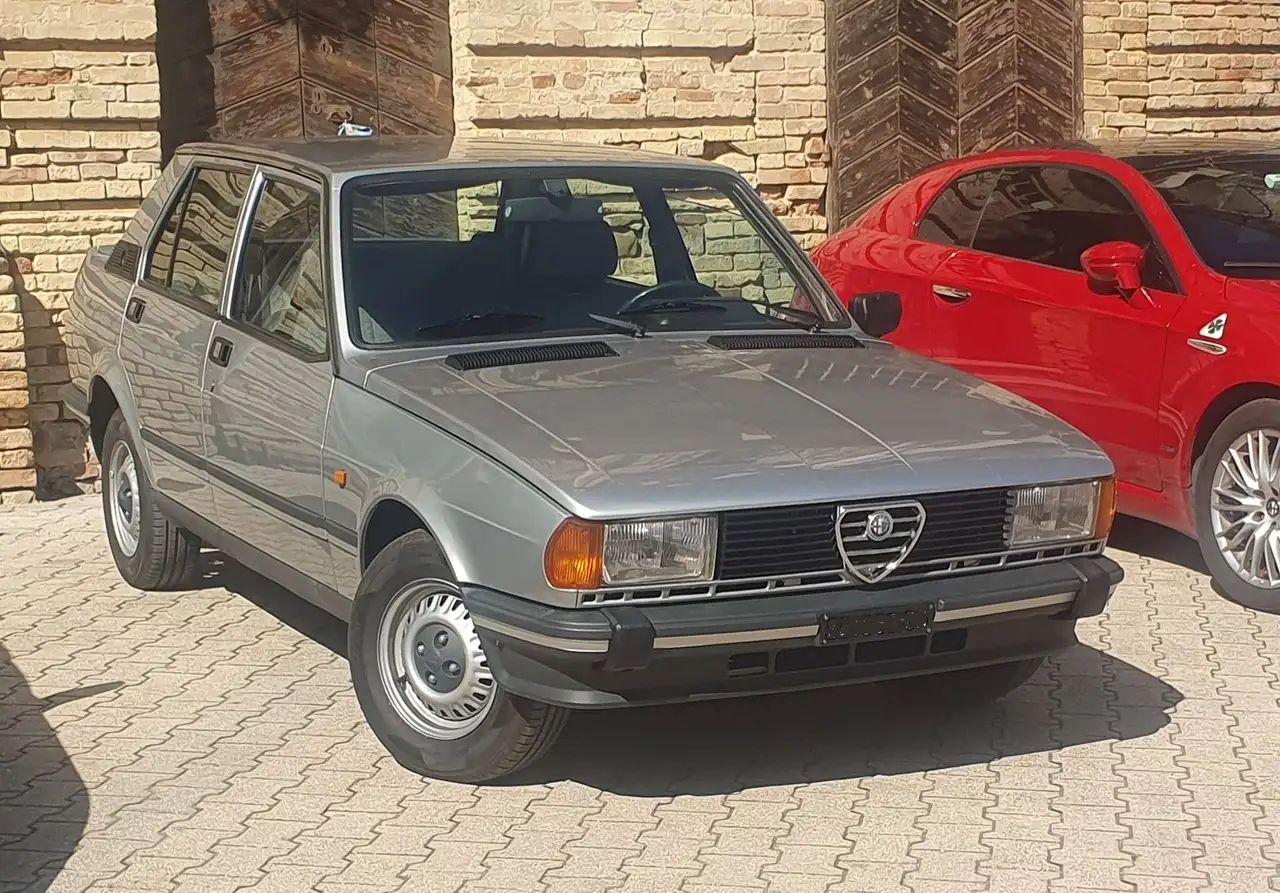 Alfa Romeo Giulietta 1.6, foto 2