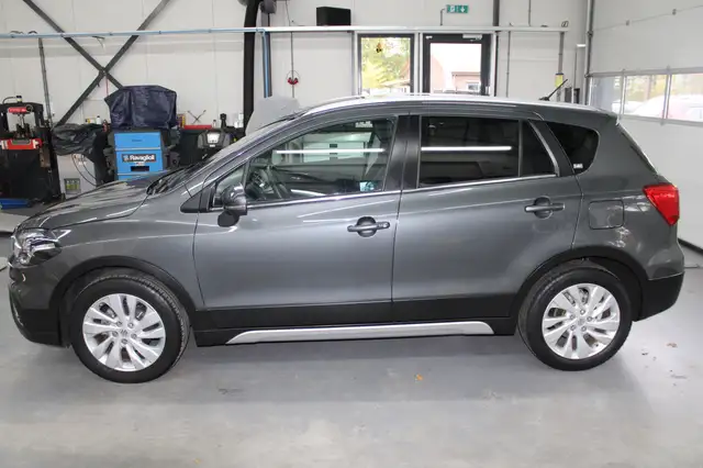Suzuki S-Cross 1.0 Boosterjet Exclusive