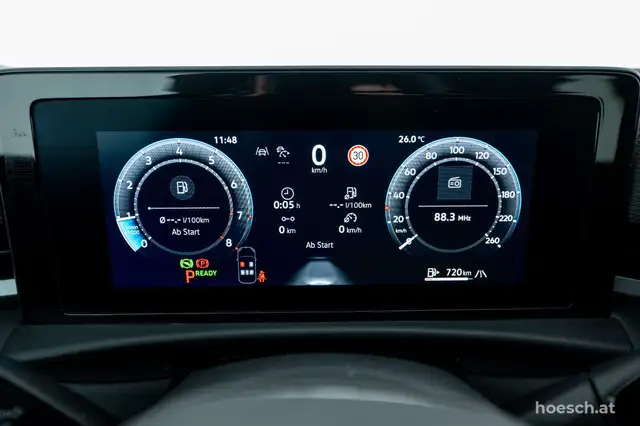 Volkswagen T-Roc view 10