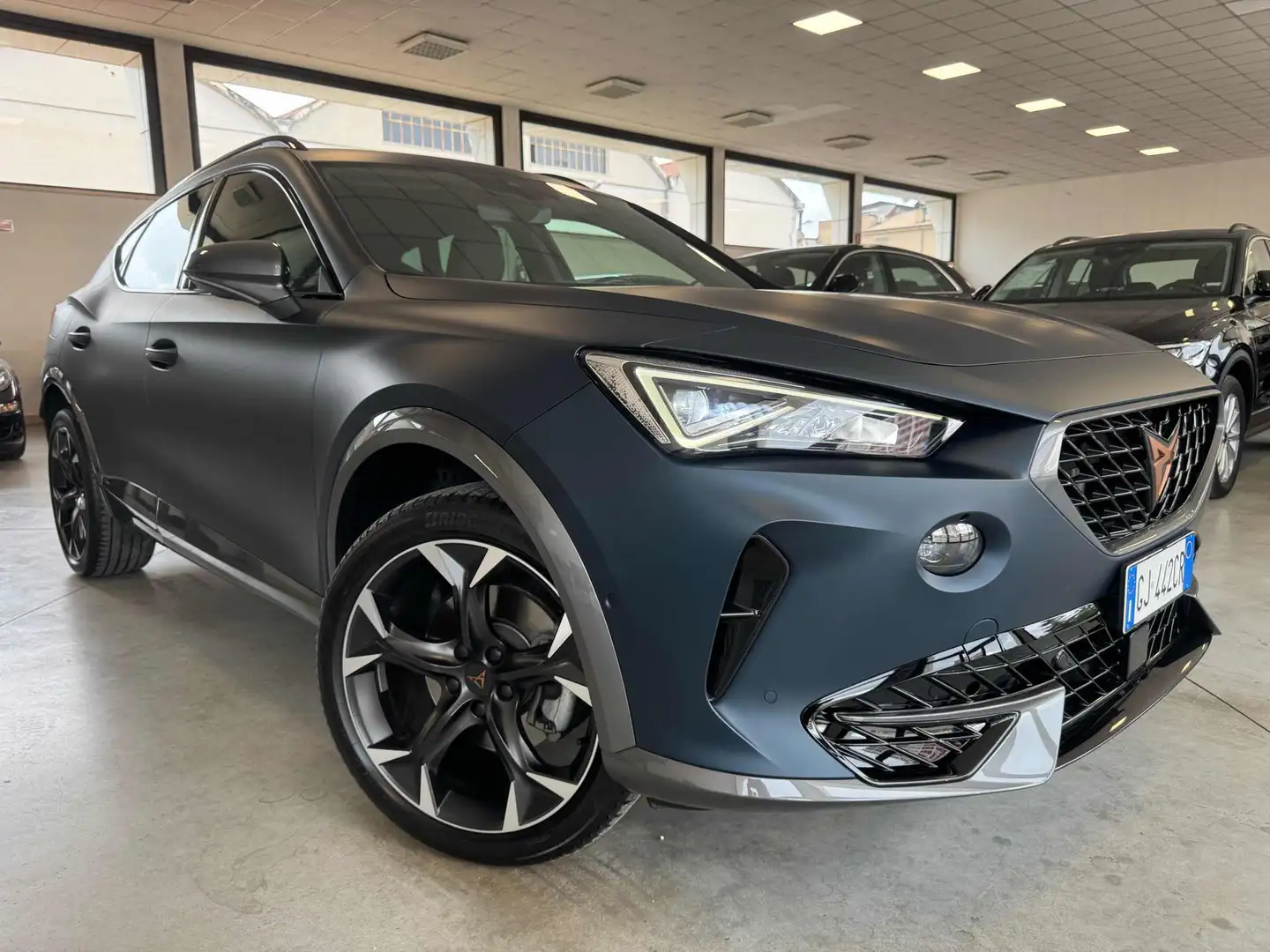 CUPRA Formentor 1.5 TSI DSG Bleu - 2