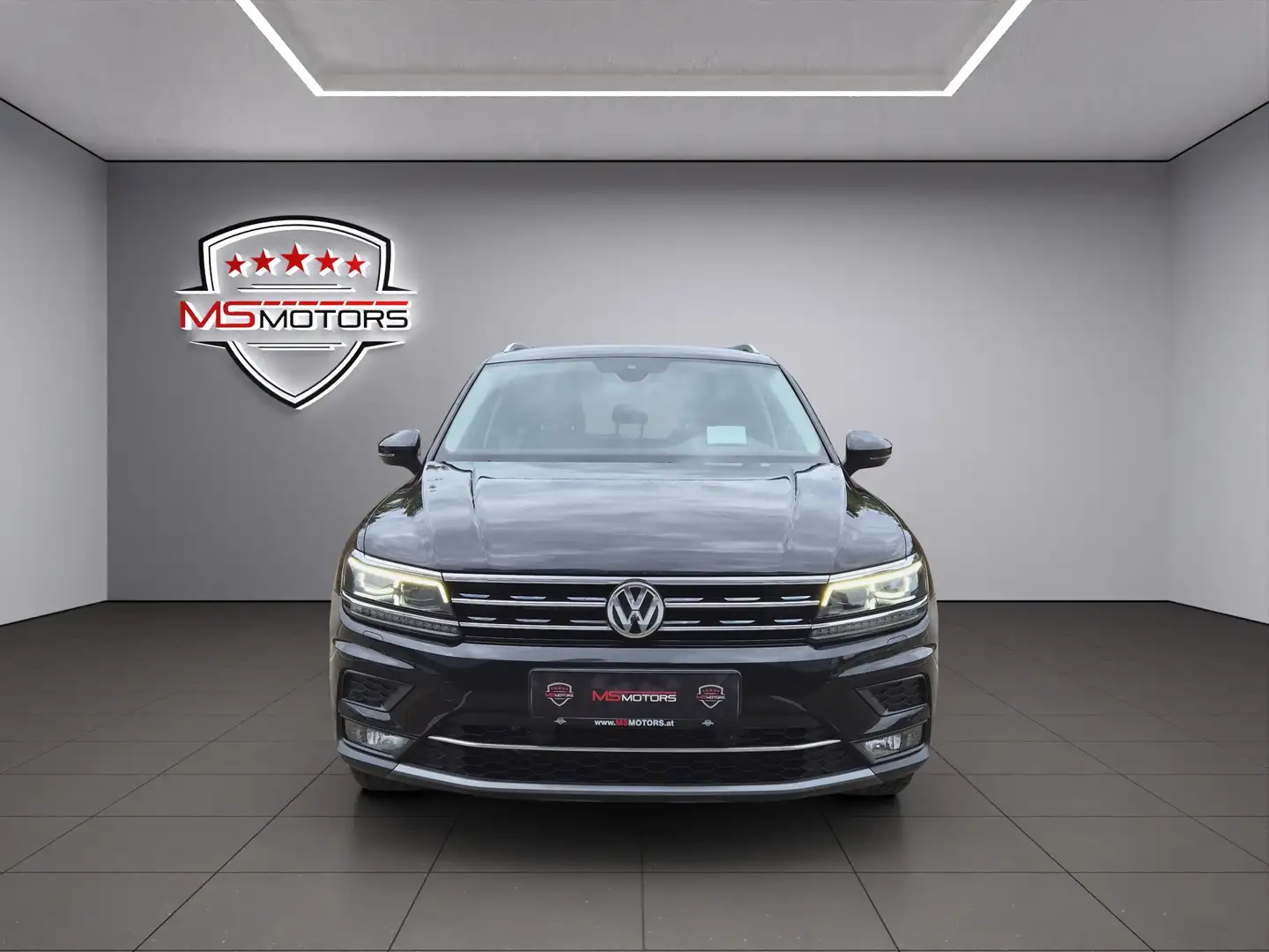 Volkswagen Tiguan 2,0 TDI 4Motion DSG *RFK*ACC*ALCANTARA*KREDIT Schwarz - 2