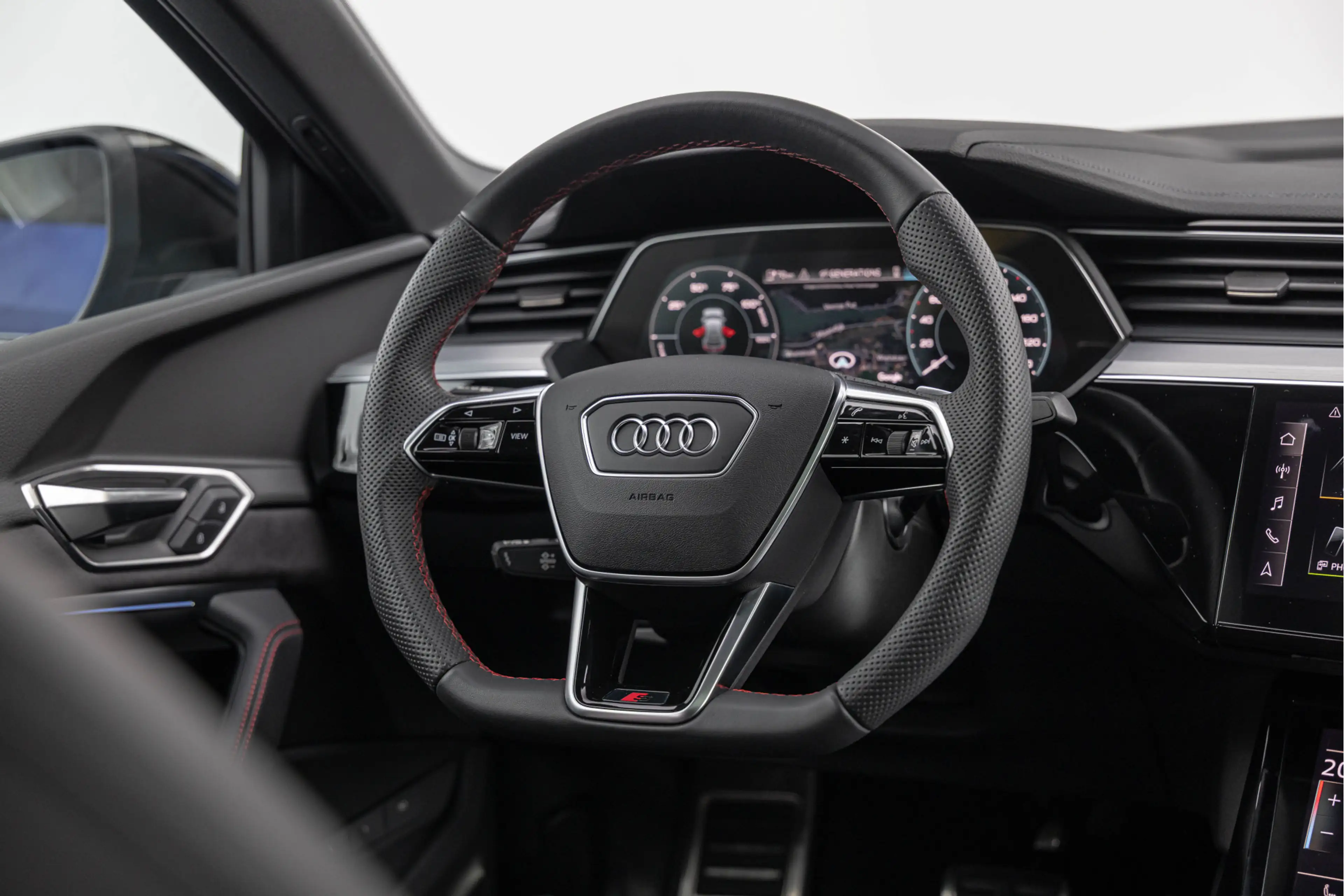 Audi Q8 e-tron Sportback 55 Quattro 115kwh 408pk S-stoelen Pano B — photo 14