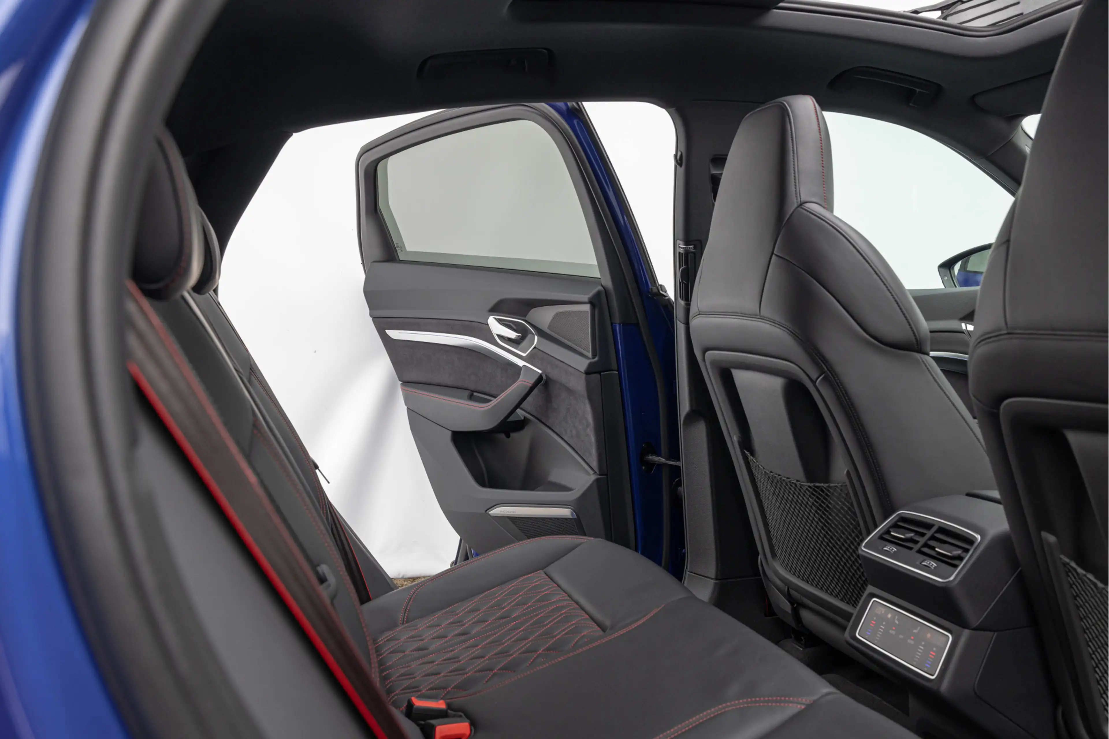Audi Q8 e-tron Sportback 55 Quattro 115kwh 408pk S-stoelen Pano B — photo 12