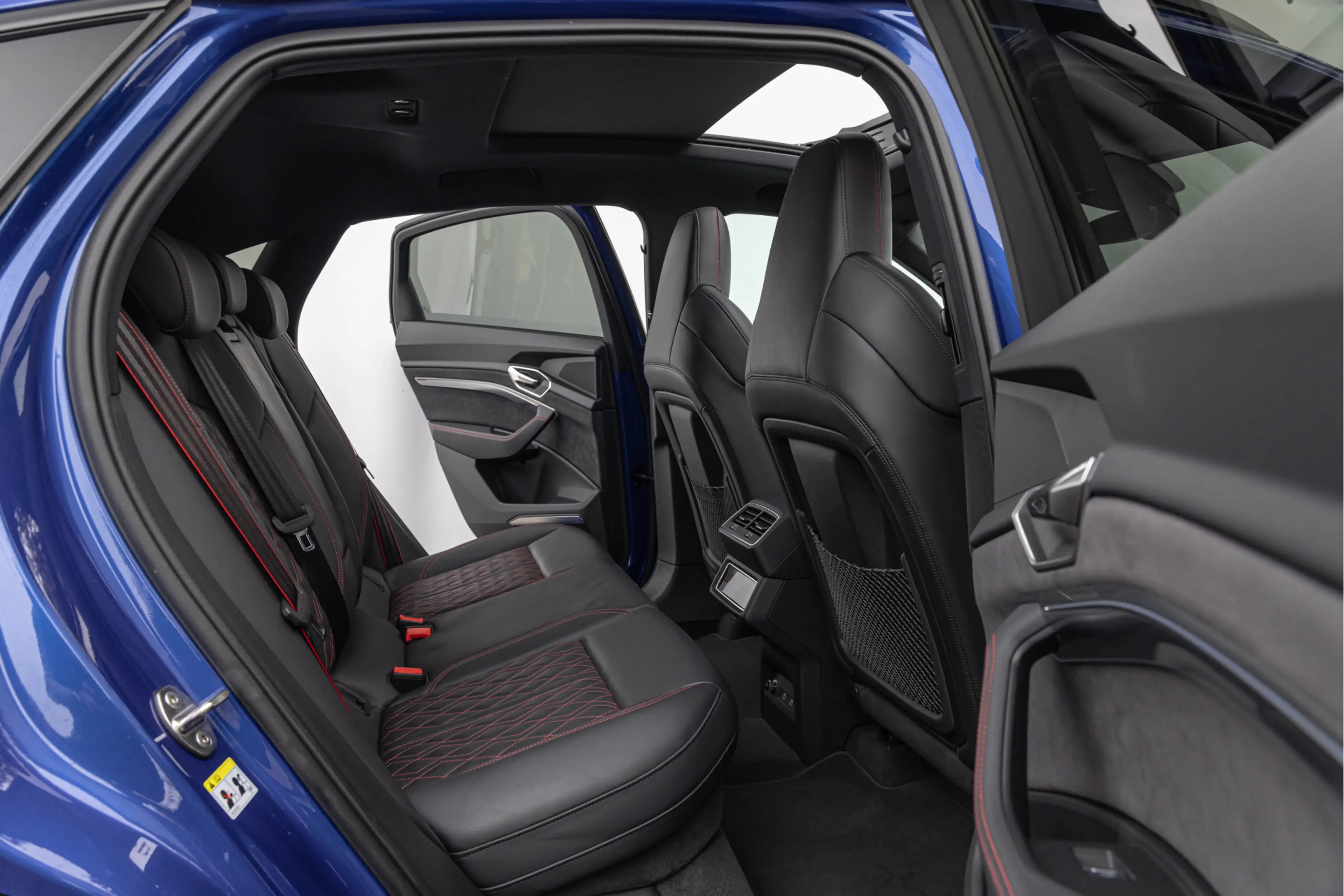 Audi Q8 e-tron Sportback 55 Quattro 115kwh 408pk S-stoelen Pano B — photo 6