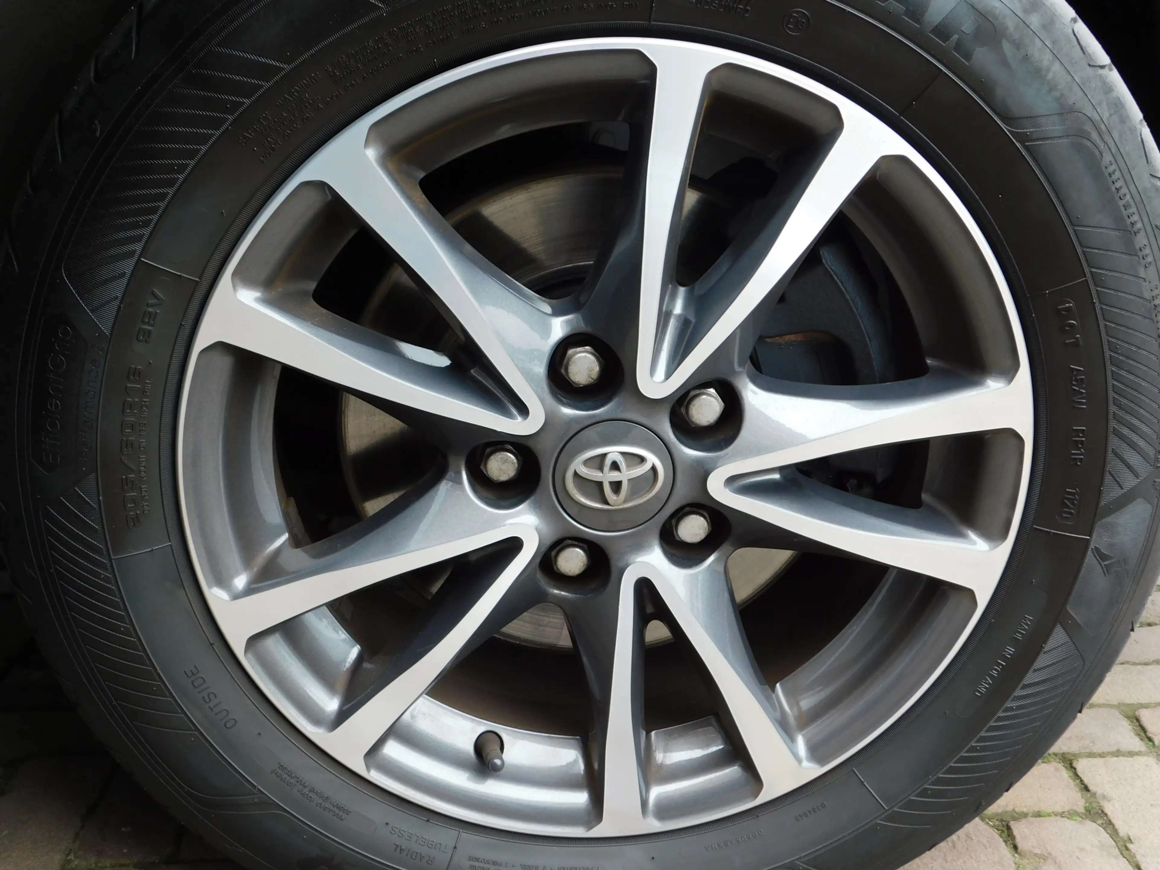 Toyota Verso 1.8 VVT-i Aspiration — photo 7