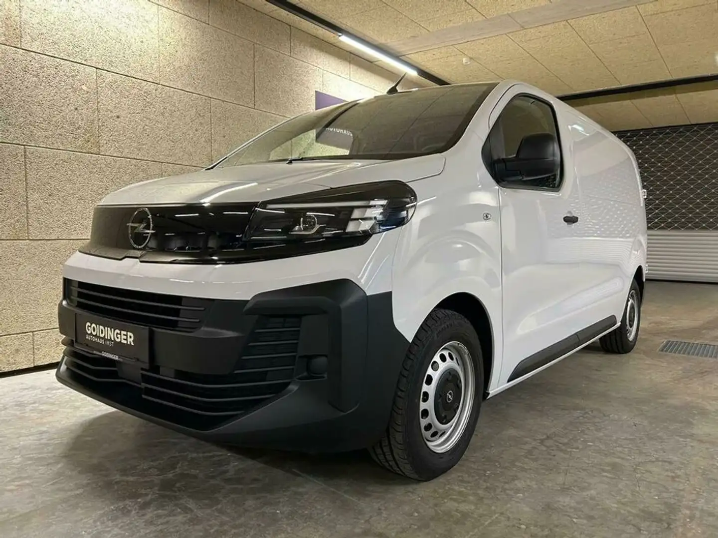 Opel Vivaro KaWa M BHDI 120 Basis M (L2) Weiß - 1