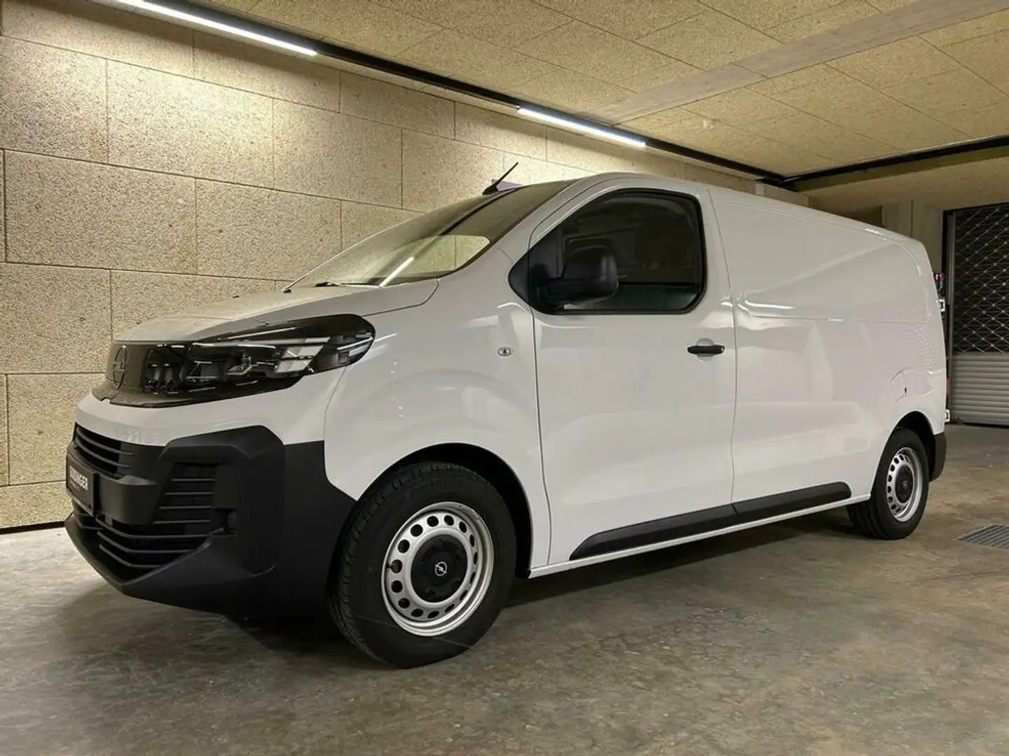 Opel Vivaro KaWa M BHDI 120 Basis M (L2) Weiß - 2