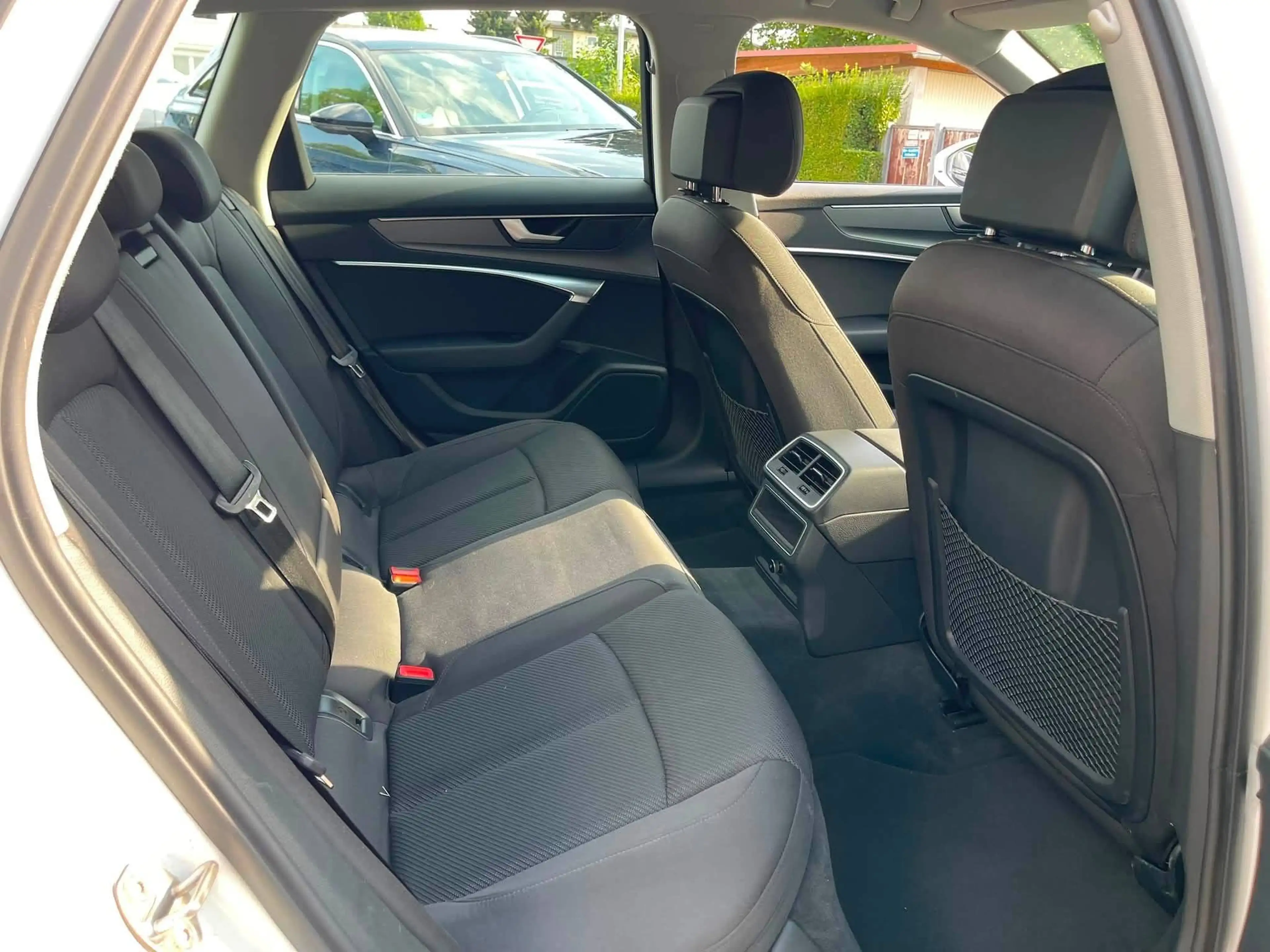 Audi A6 45 TDI quattro basis — photo 12