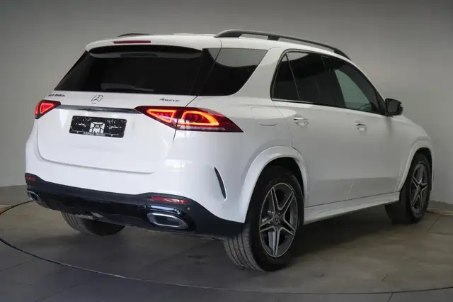 Mercedes-Benz Gle view 5