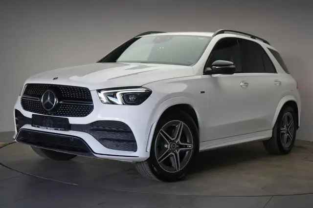 Mercedes-Benz Gle view 3