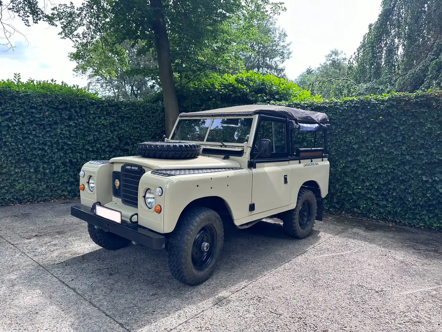 Land Rover Series 3 diesel Beige - 2
