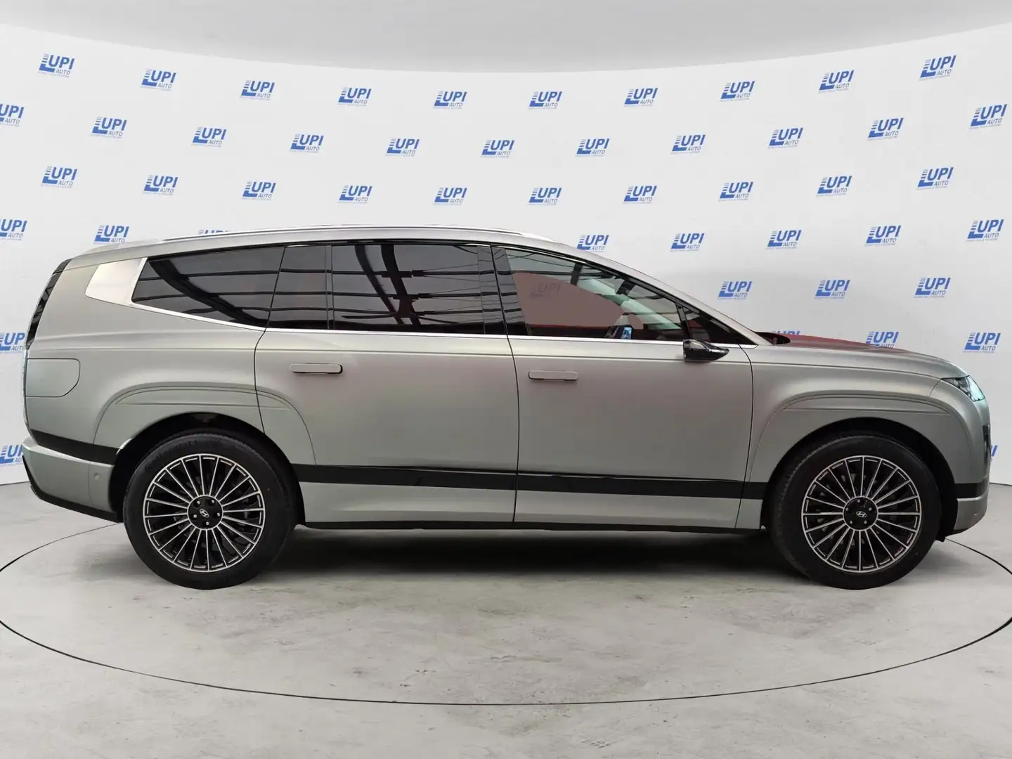 Hyundai IONIQ 9 Ioniq 9 110 kWh AWD Performance Calligraphy - 2