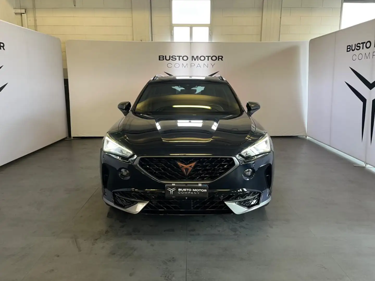 CUPRA Formentor 1.5 TSI 150 CV Blu/Azzurro - 2