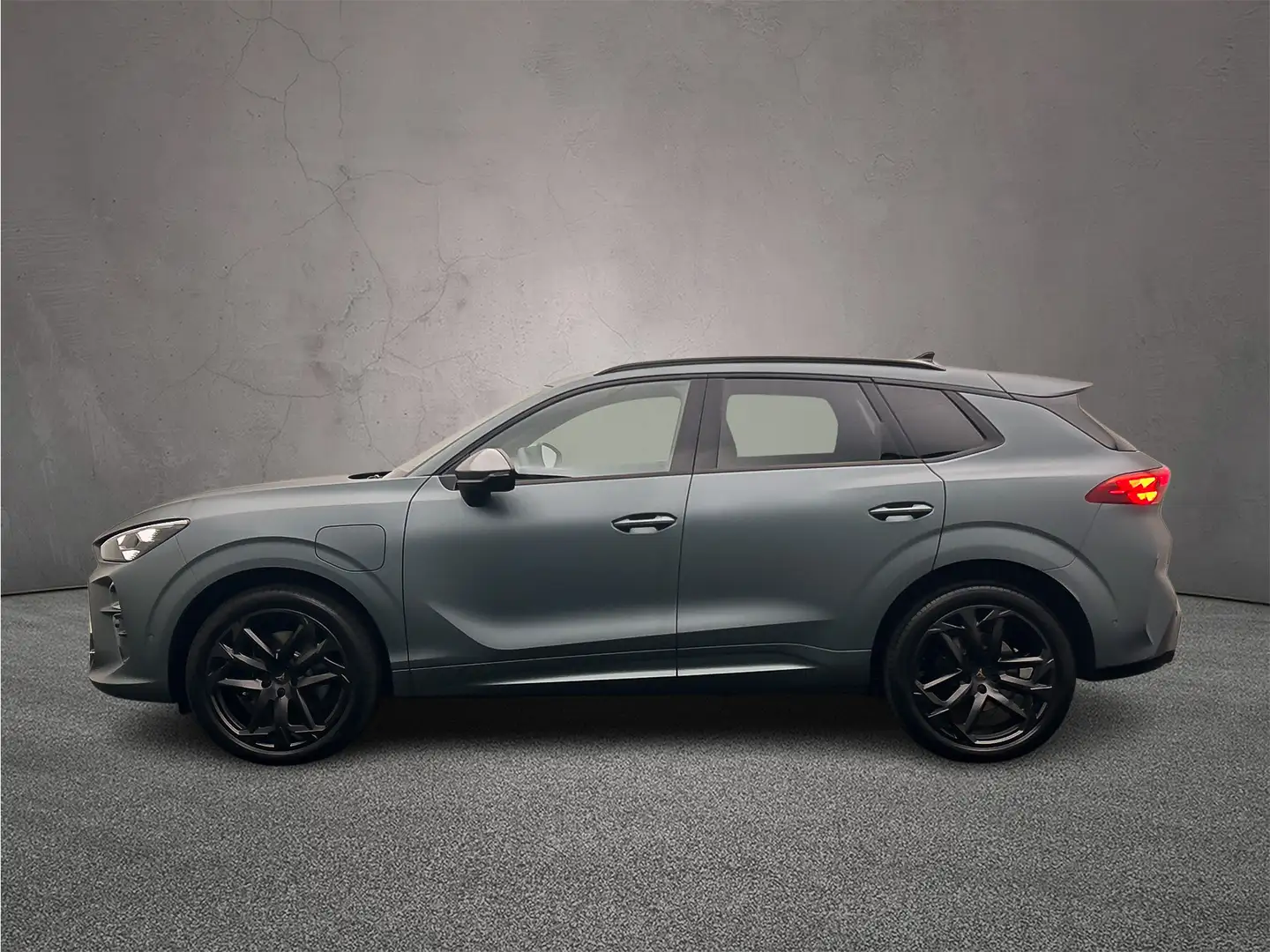 CUPRA Terramar 1.5 TSI e-Hybrid 272pk VZ America's CUP Grigio - 2