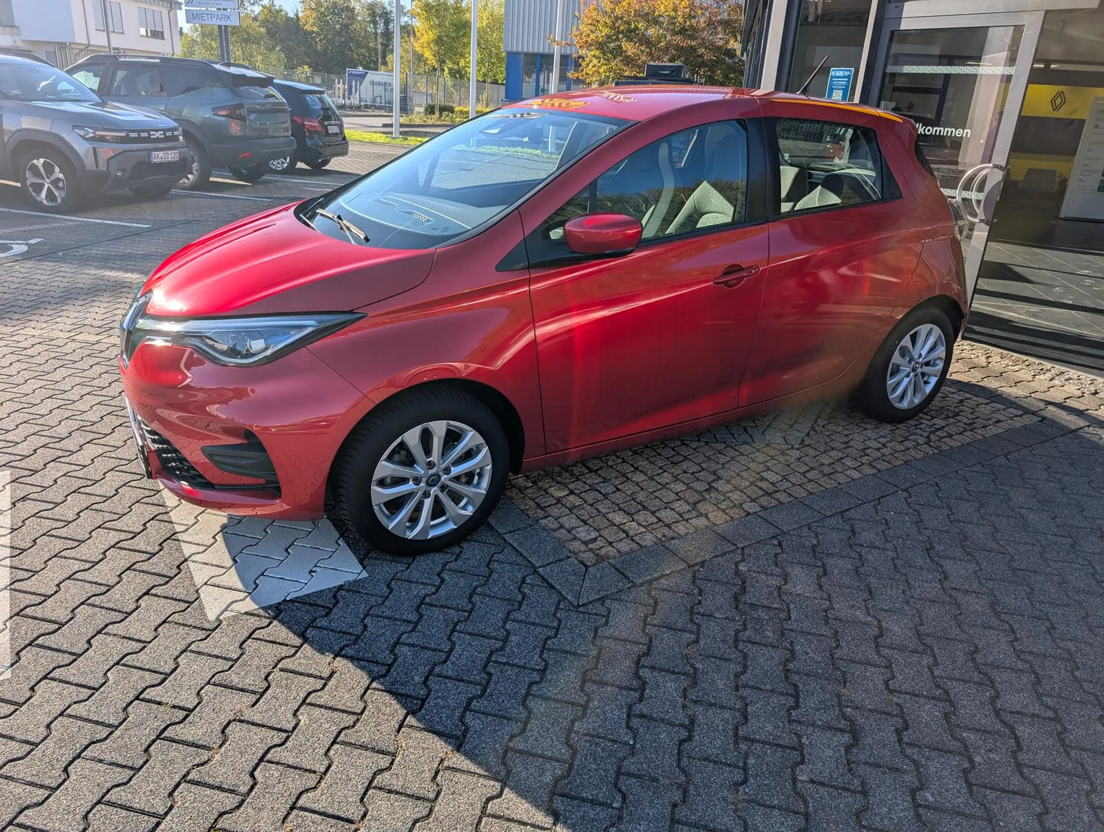Renault ZOE EXPERIENCE R110 Z.E. 50 Kaufakku PDC Klima Sitzh L — photo 2
