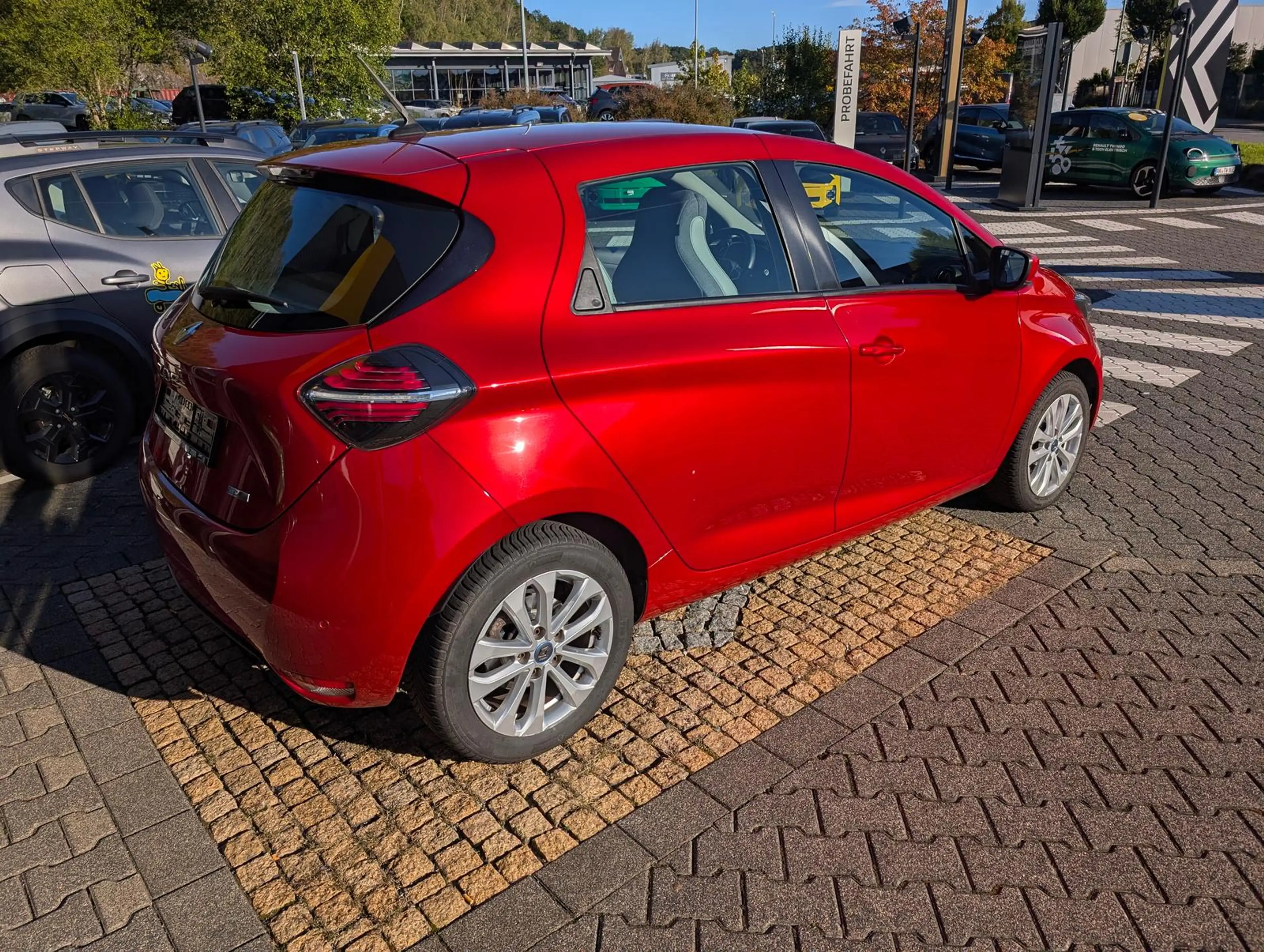 Renault ZOE EXPERIENCE R110 Z.E. 50 Kaufakku PDC Klima Sitzh L — photo 5