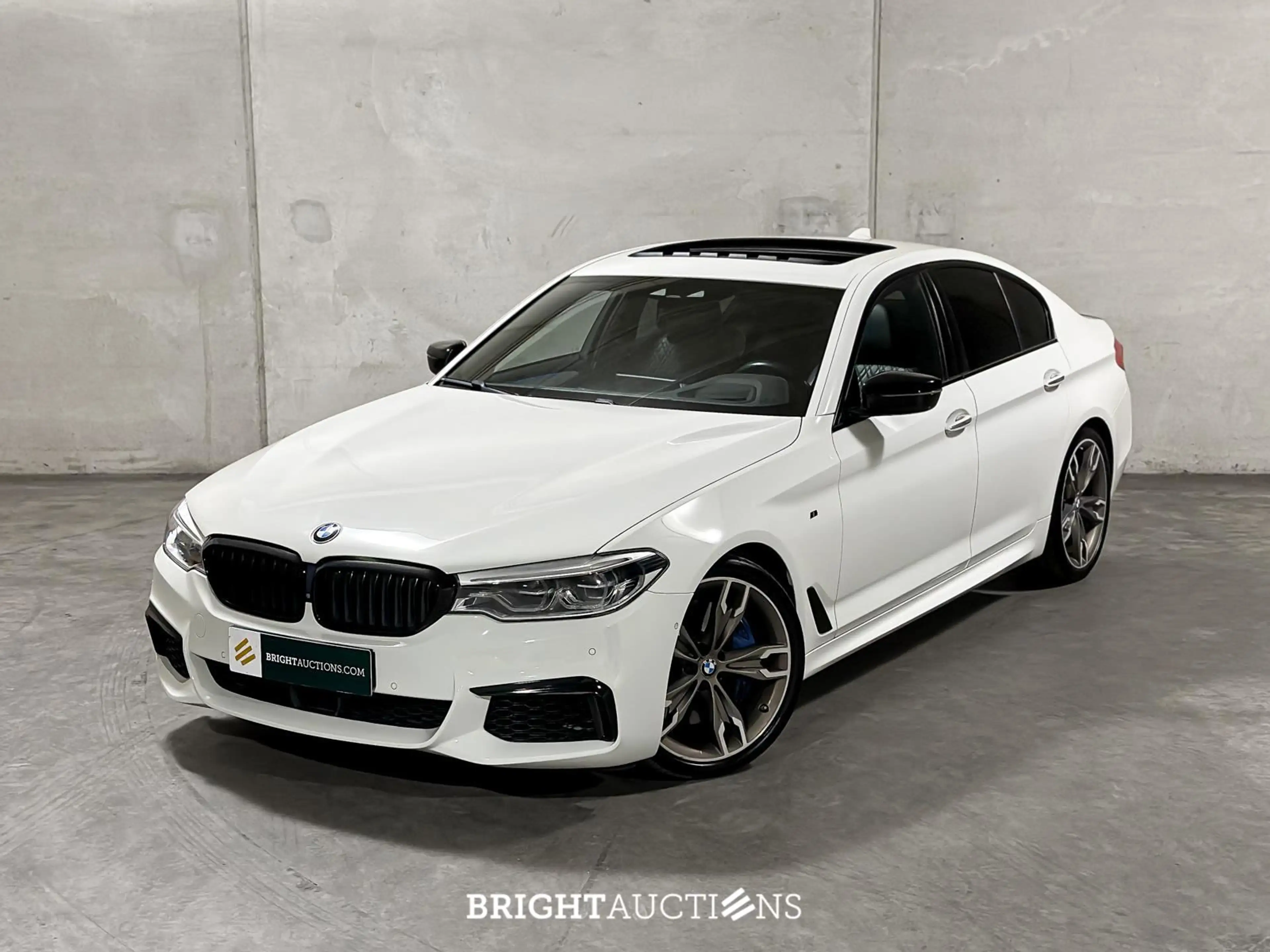 BMW M550 5-serie M550i xDrive High Executive — photo 7