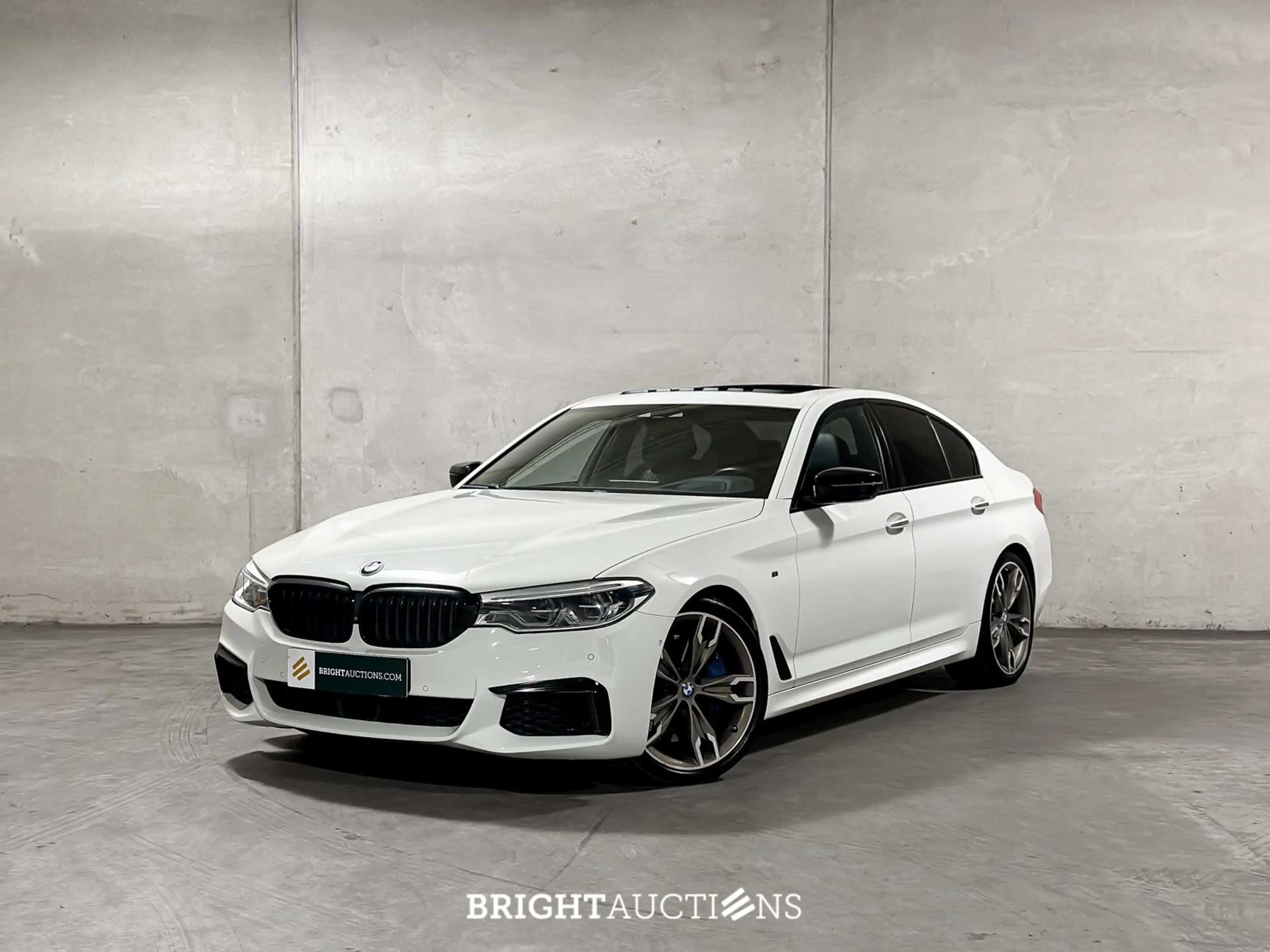 BMW M550 5-serie M550i xDrive High Executive — photo 5