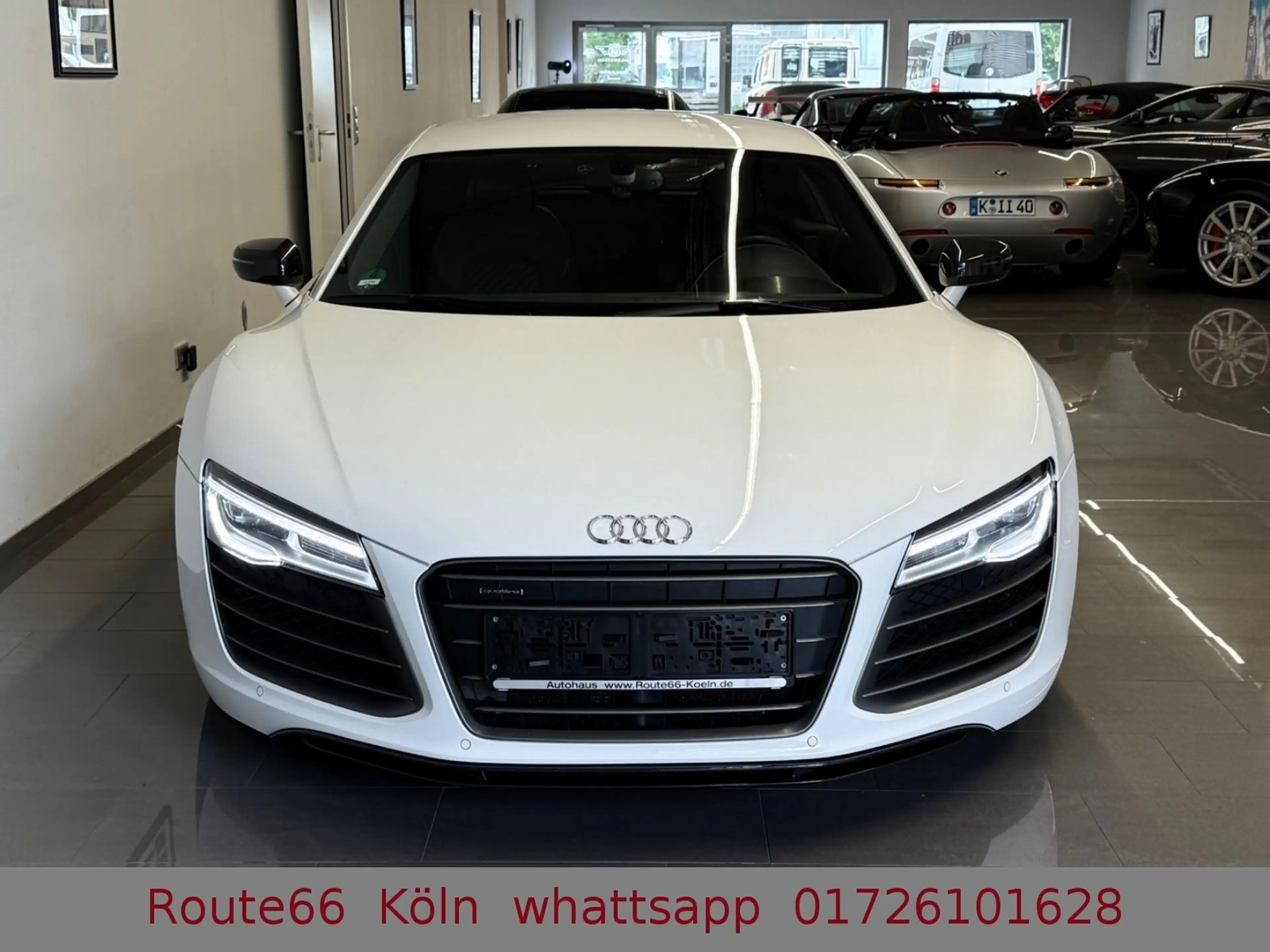 Audi R8 5.2 V10 Plus + Manual 6 Gang.Voll.TOP Rarität — photo 12